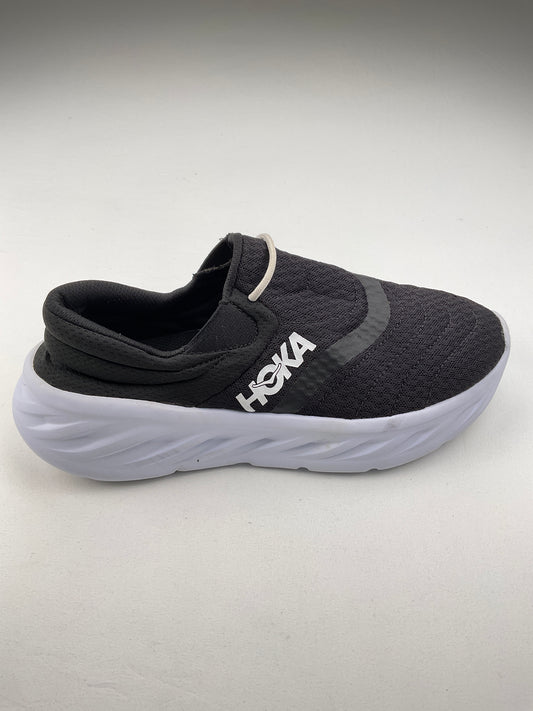 Tenis Negro Deportivo Hoka