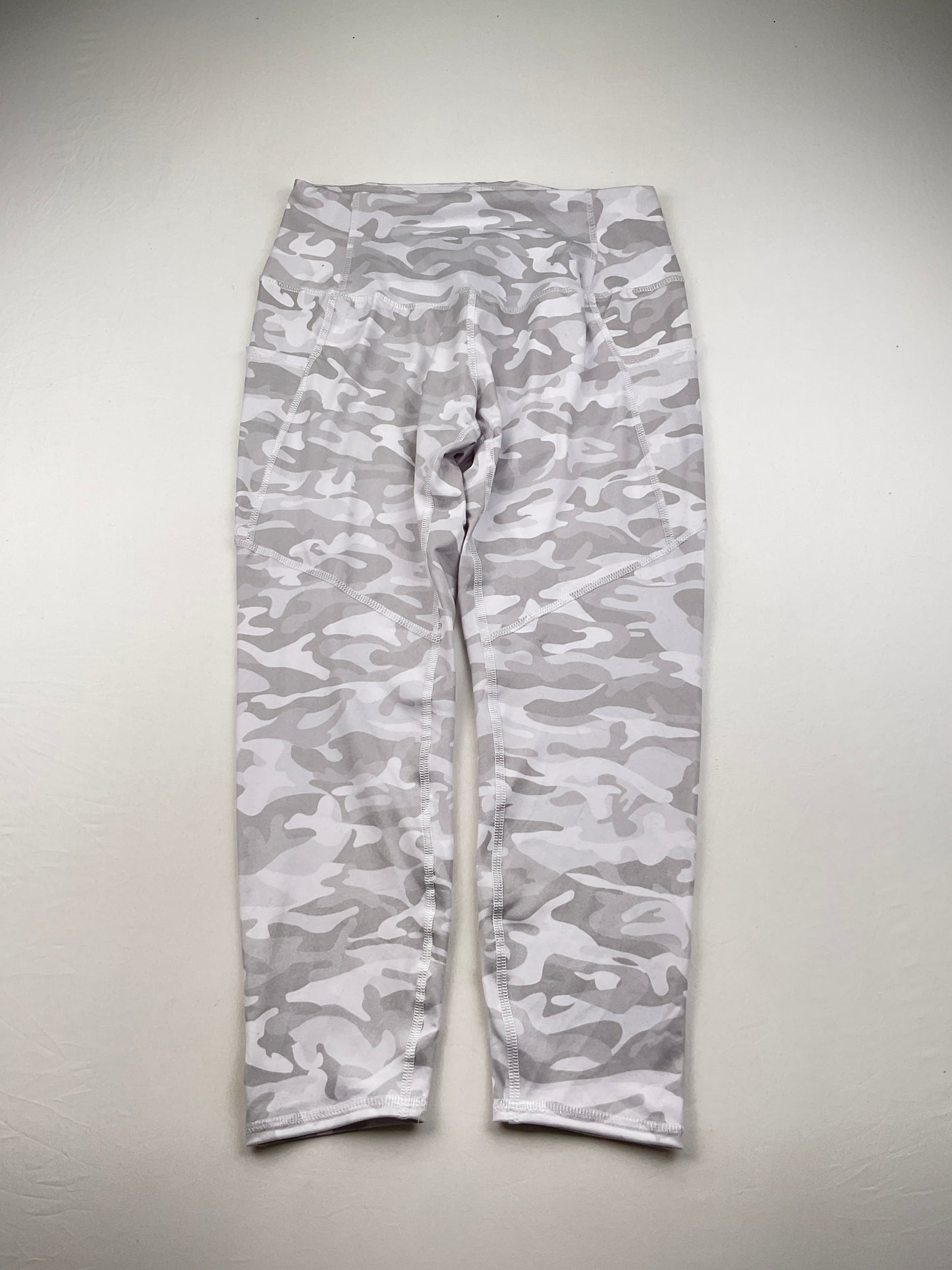 Licra Gris Evolution and Creation
