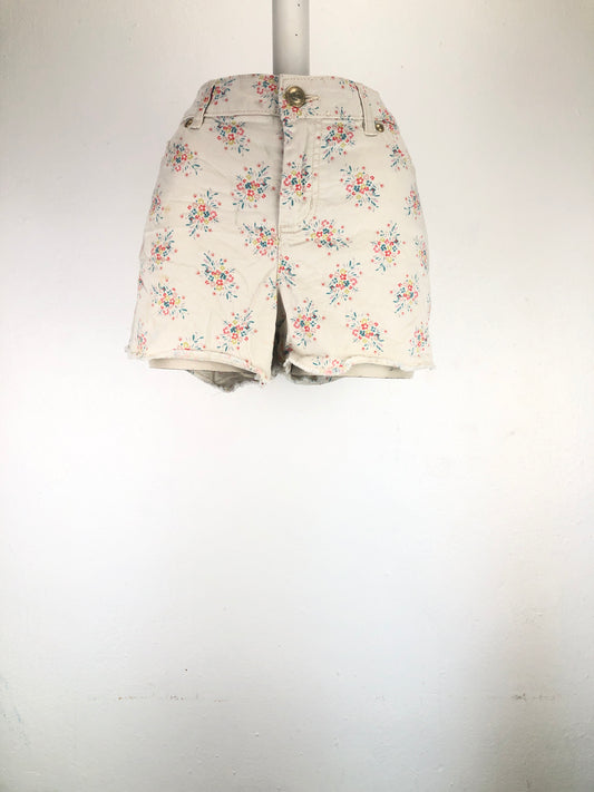 Short Crema Floral Lauren conrad