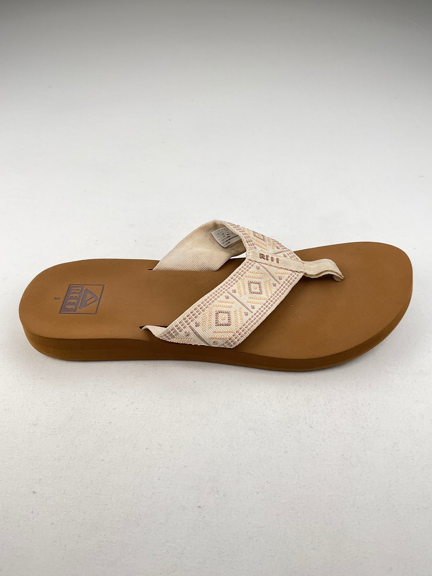 Sandalia Crema Reef