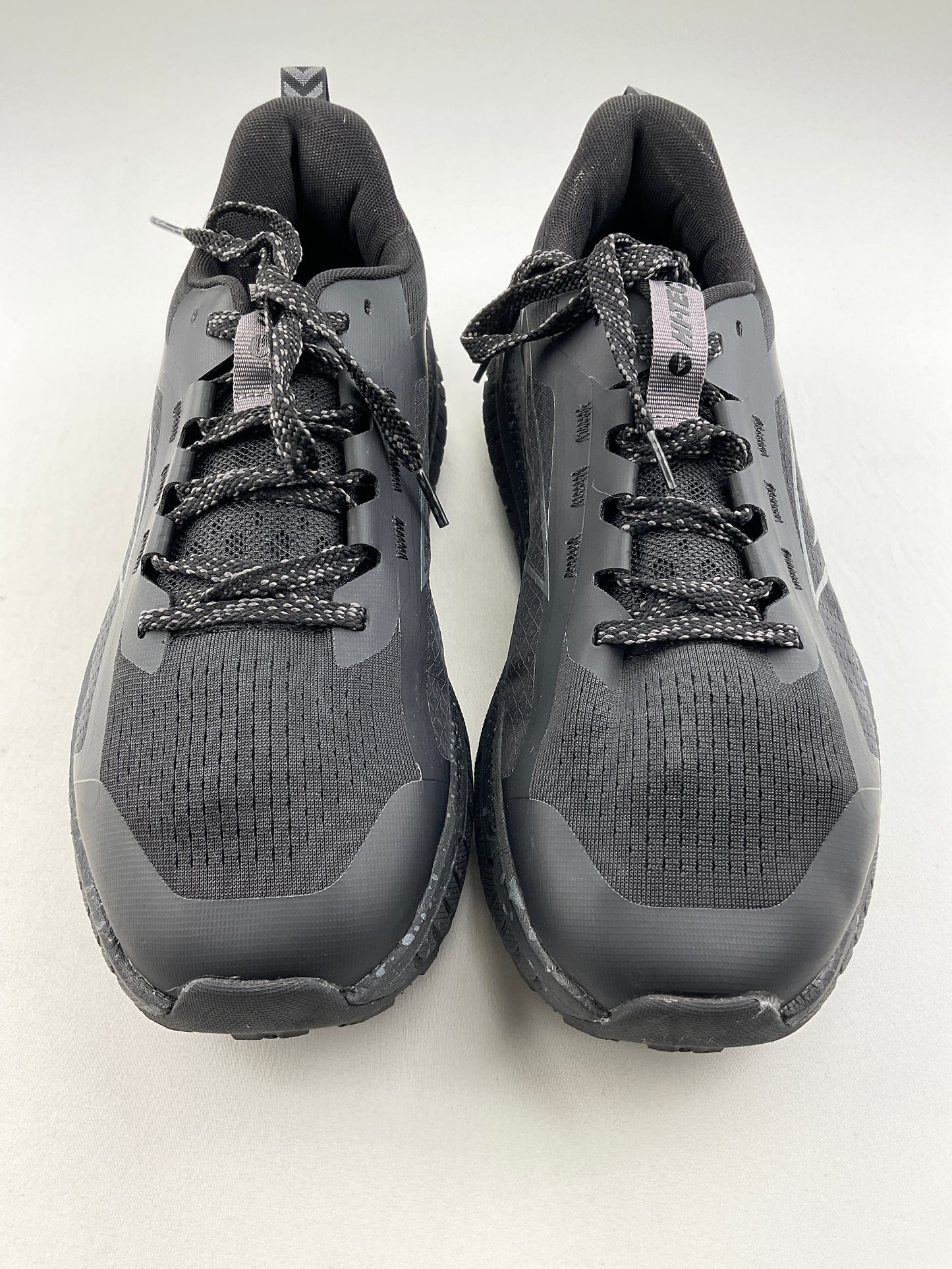 Tenis Negro Deportivo Hi Tec