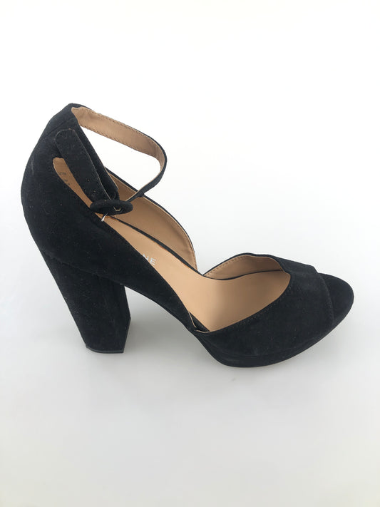 Zapatilla Negro de Tacon Sun Stone