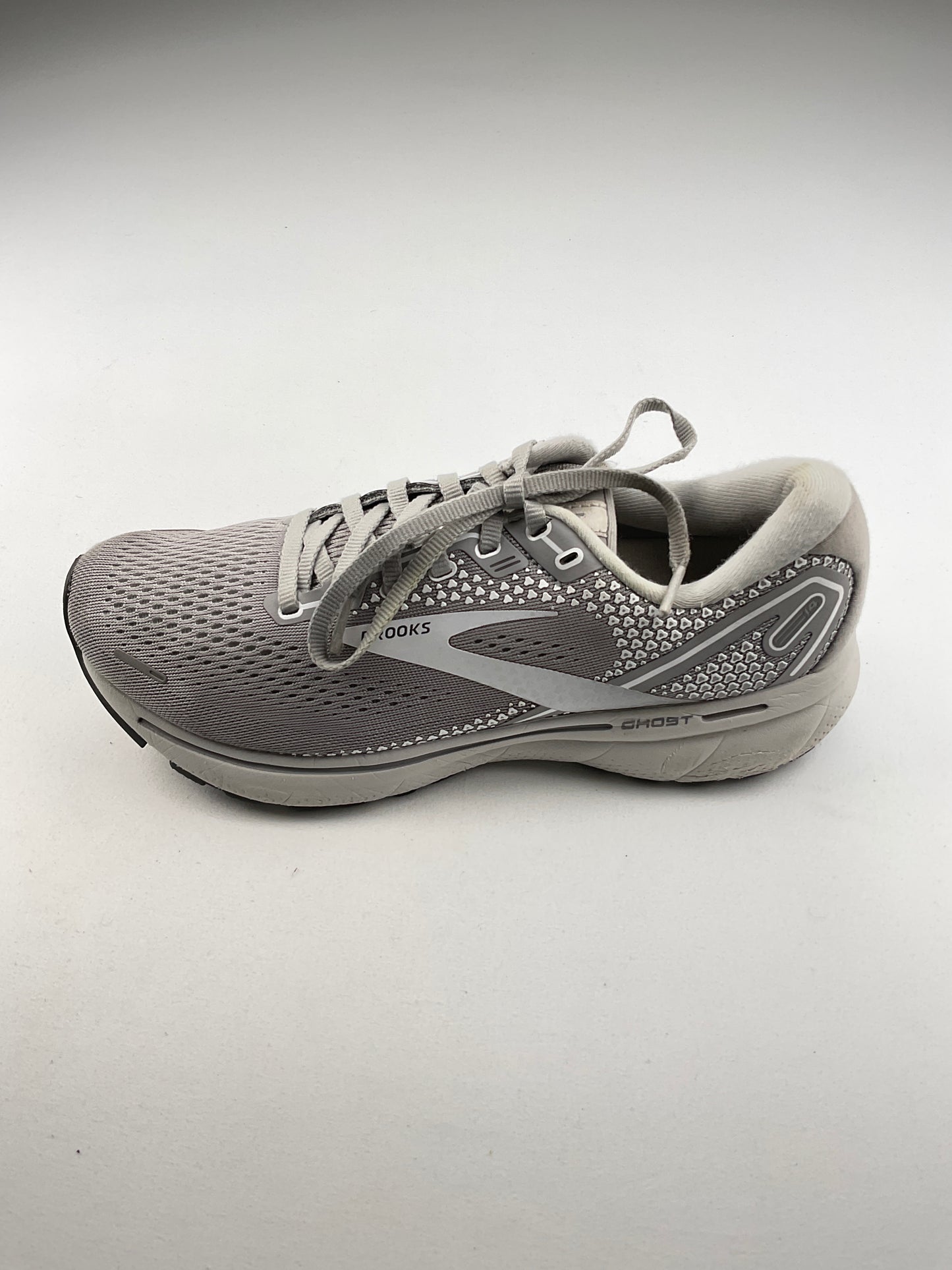 Tenis Gris Deportivo Brooks