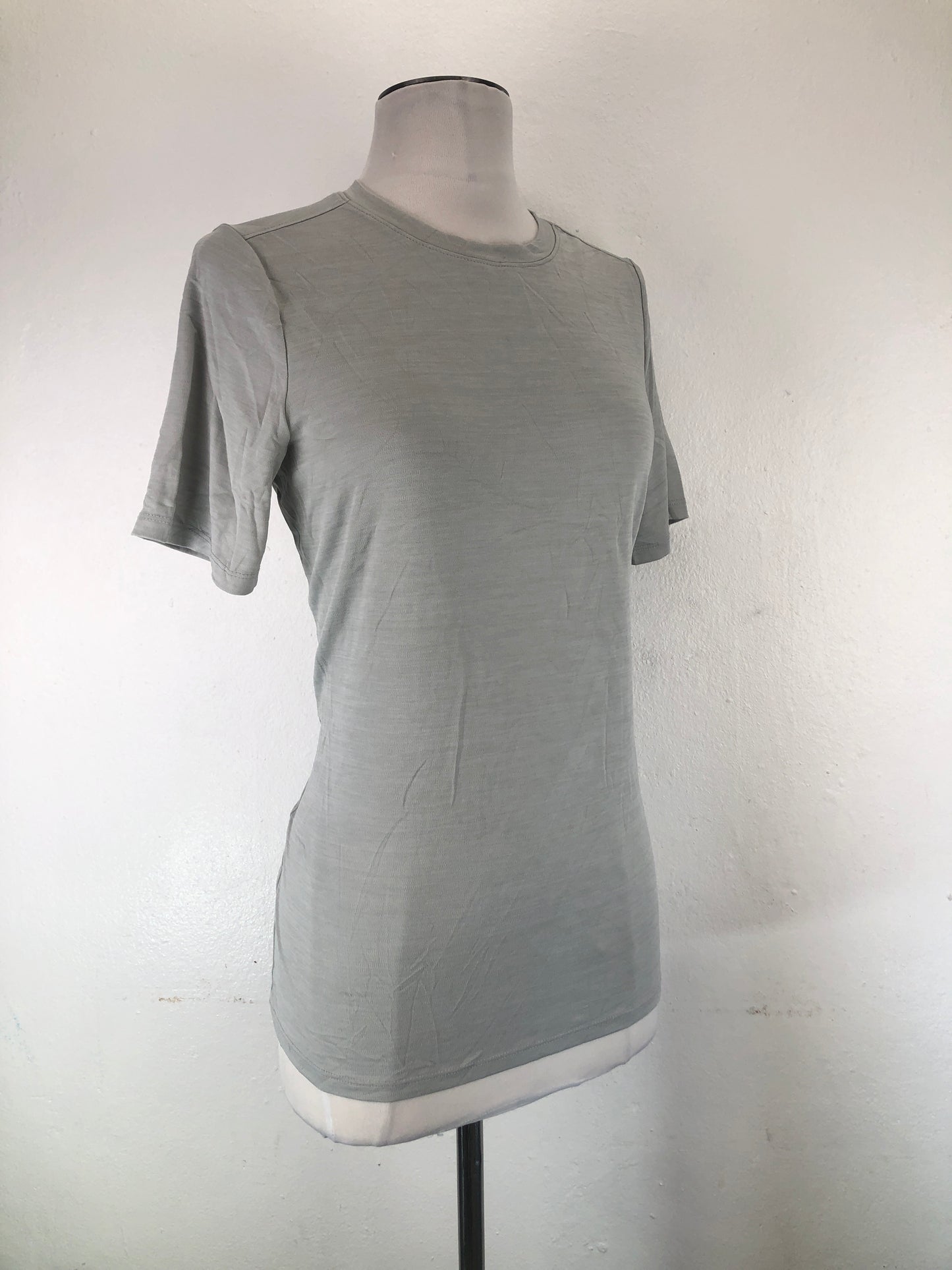 Camiseta Gris Deportivo Dsg
