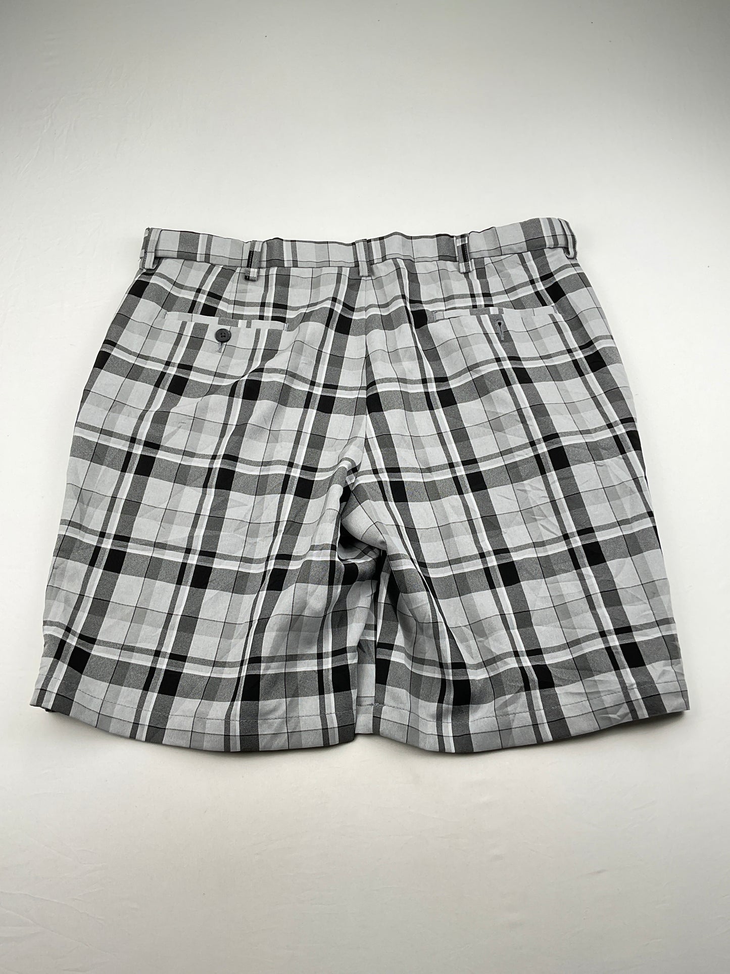 Short Gris de Cuadro Cool 18 pro