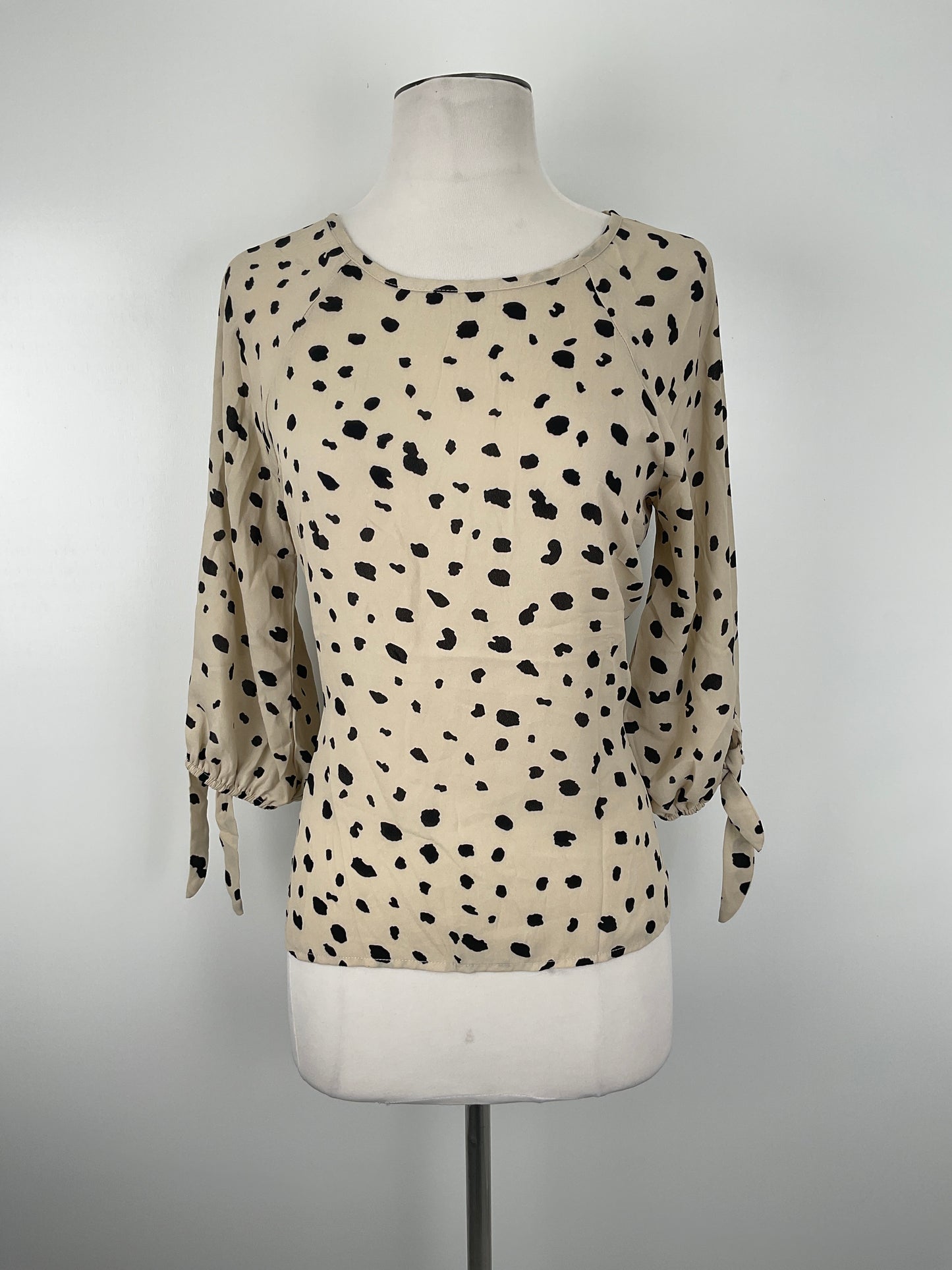 Blusa Crema de Lunares Paperm