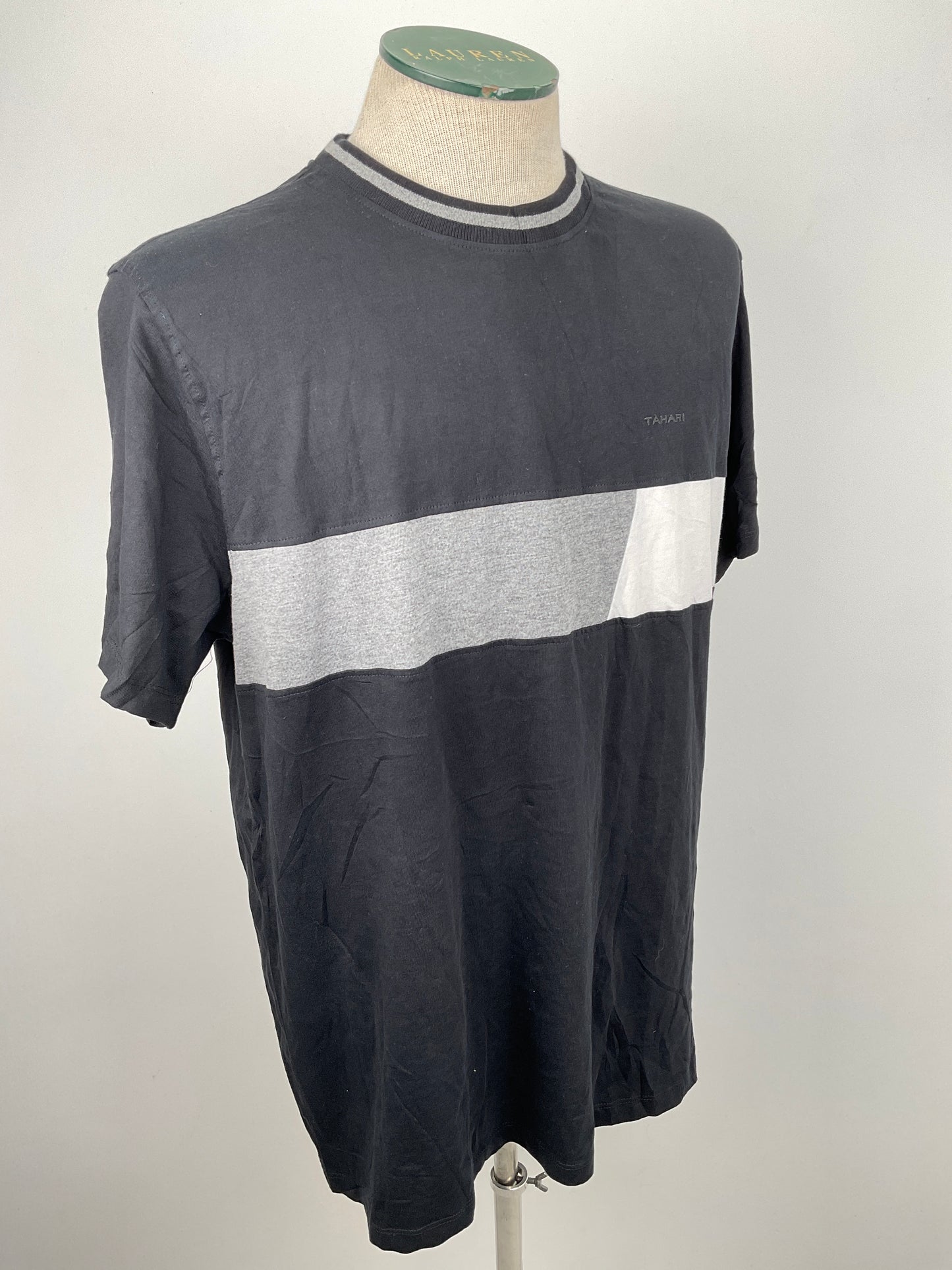 Camiseta Negro Tahari