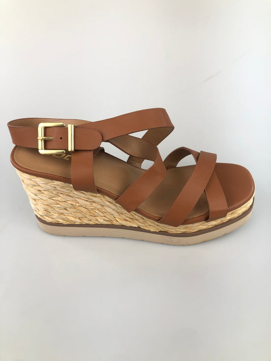 Zapatilla  Marron  Plataforma Soda