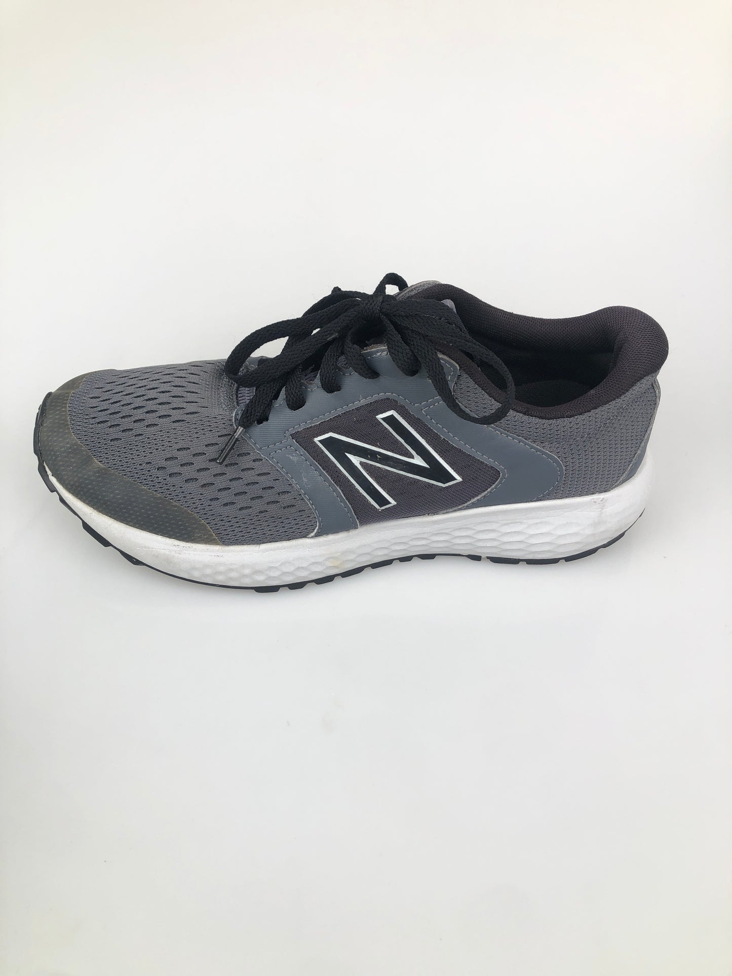 Tenis Gris Deportivo New Balance