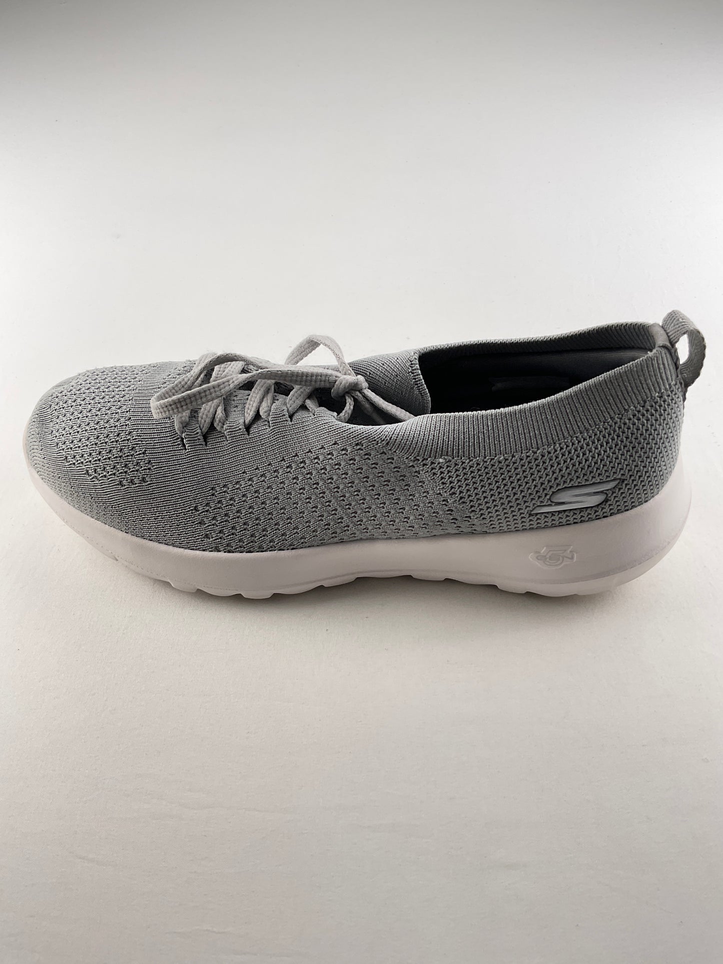 Tenis Gris Deportivo Skechers
