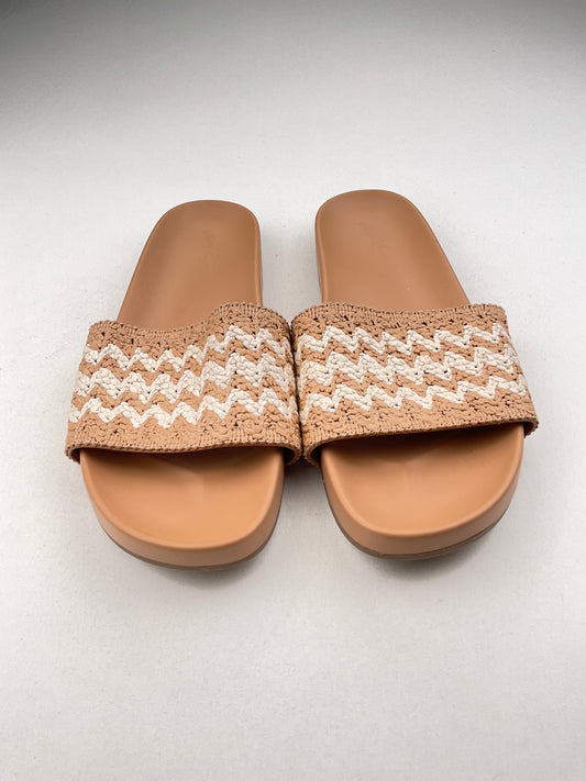 Sandalia Crema Universal Thread