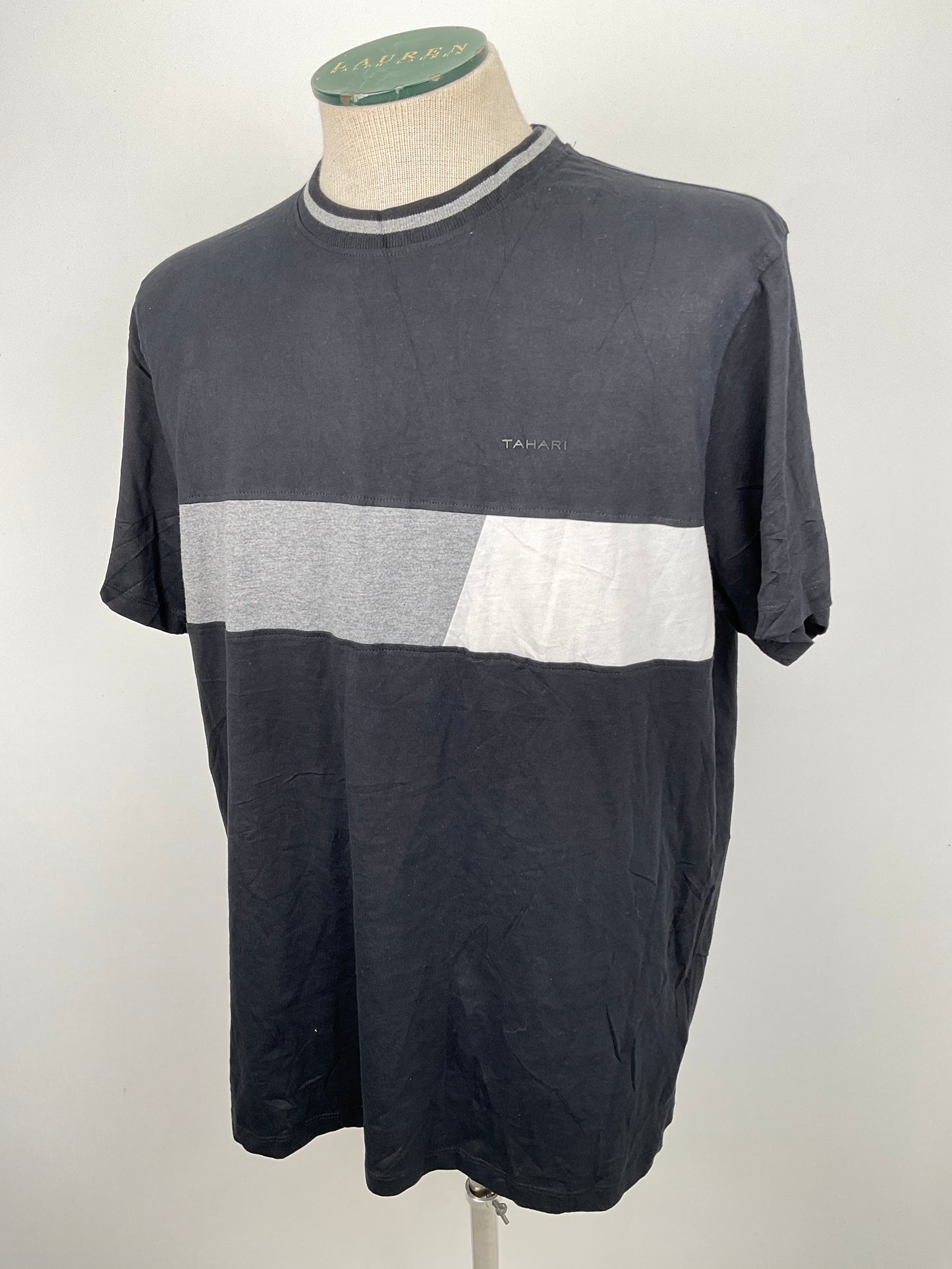 Camiseta Negro Tahari