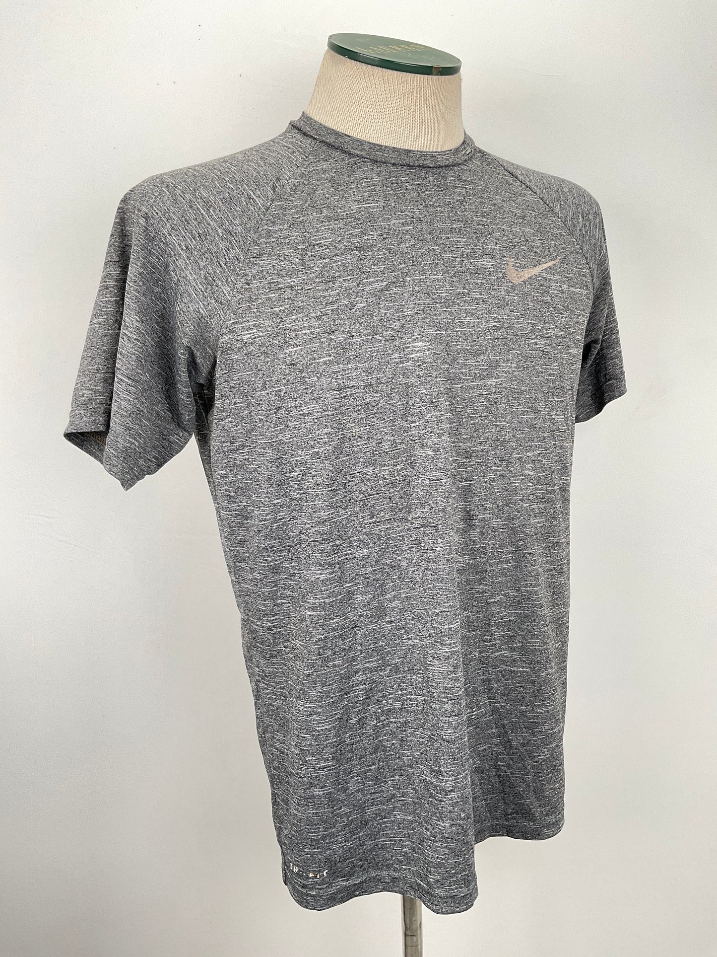 Camiseta Gris Deportivo Nike Swim