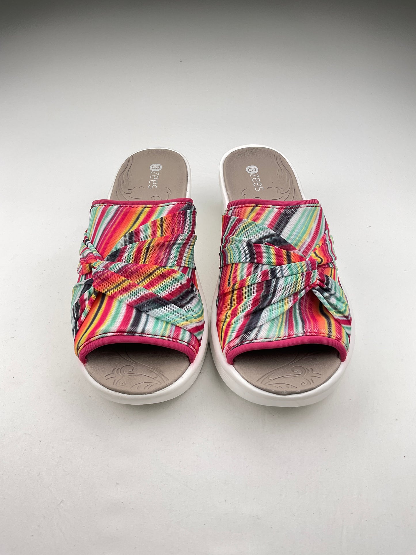 Sandalia Multicolor Zees