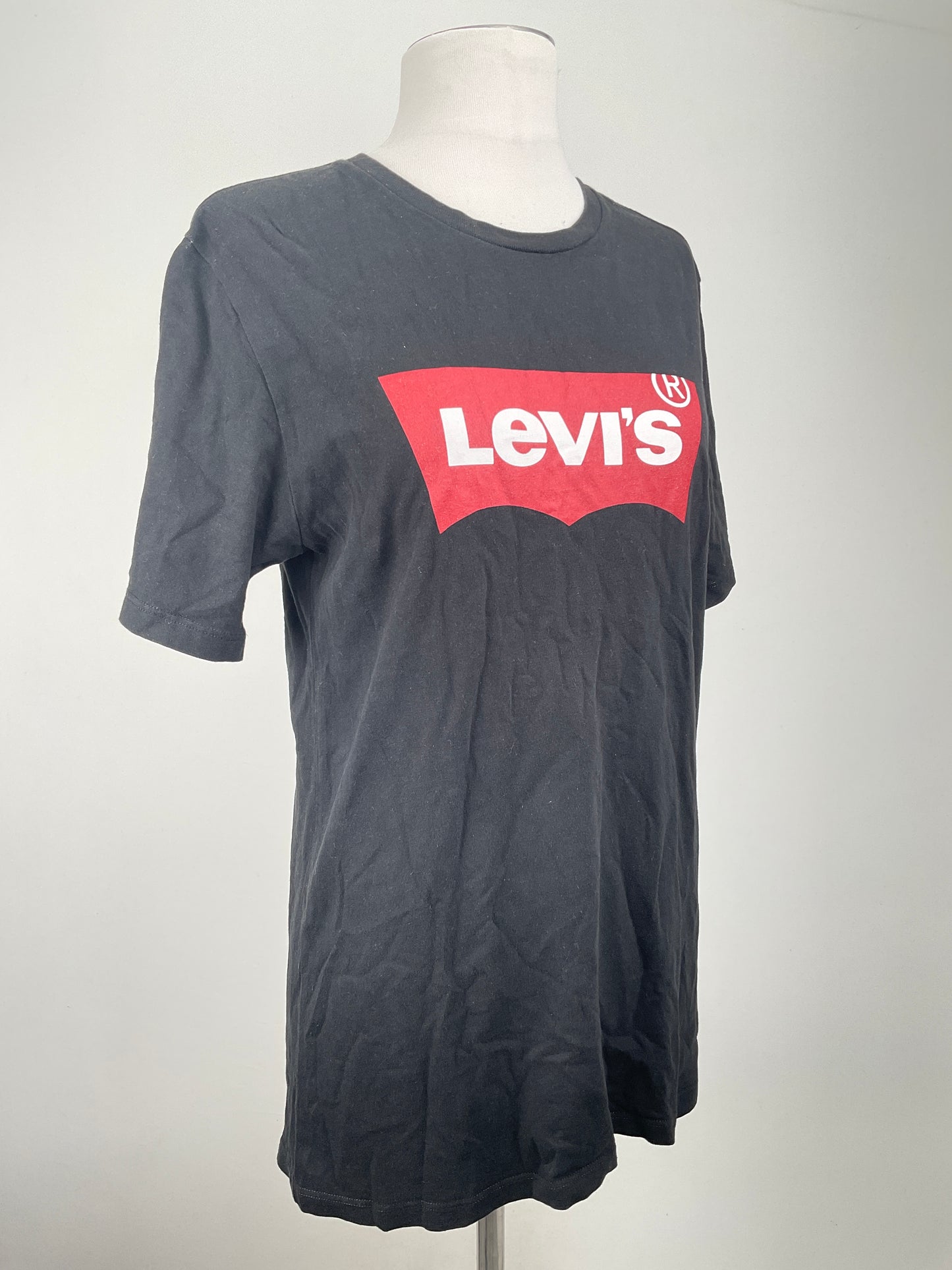 Camiseta Negro Levrs