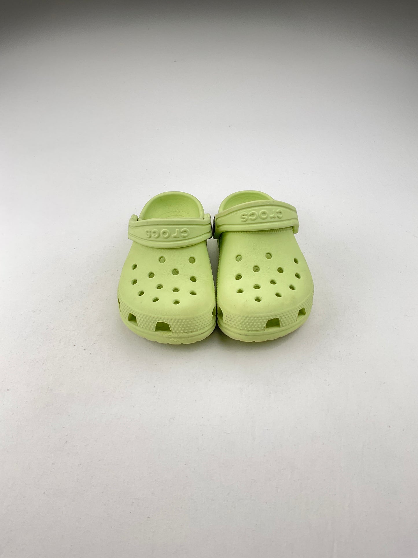 Sandalia Verde Limon Crocs