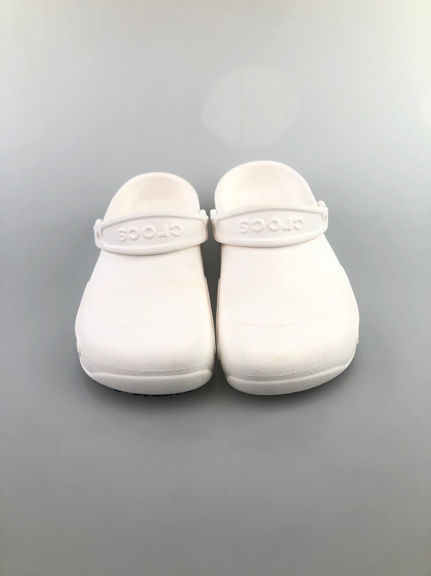 Sandalia Blanca TIPO Pantufla Crocs