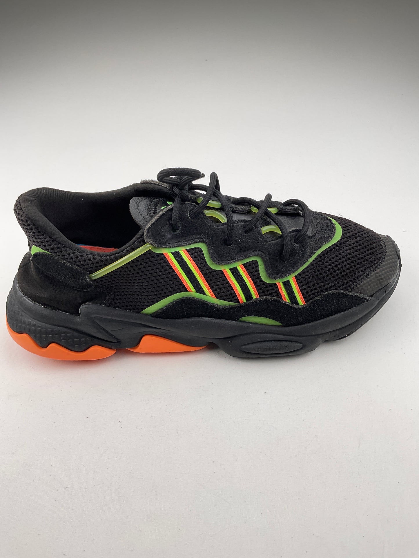 Tenis Multicolor Deportivo Adidas