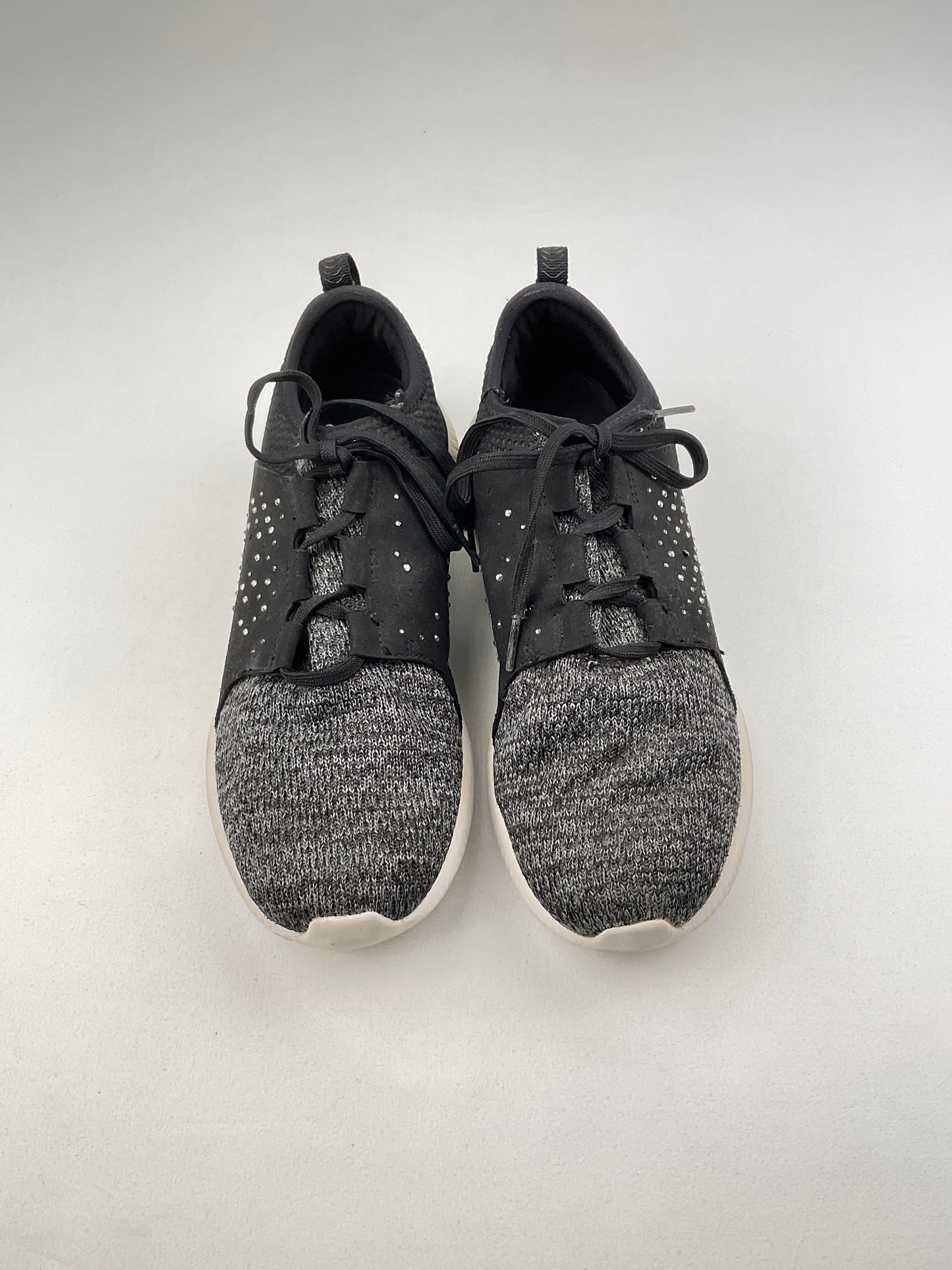 Tenis Gris Deportivo Bobs