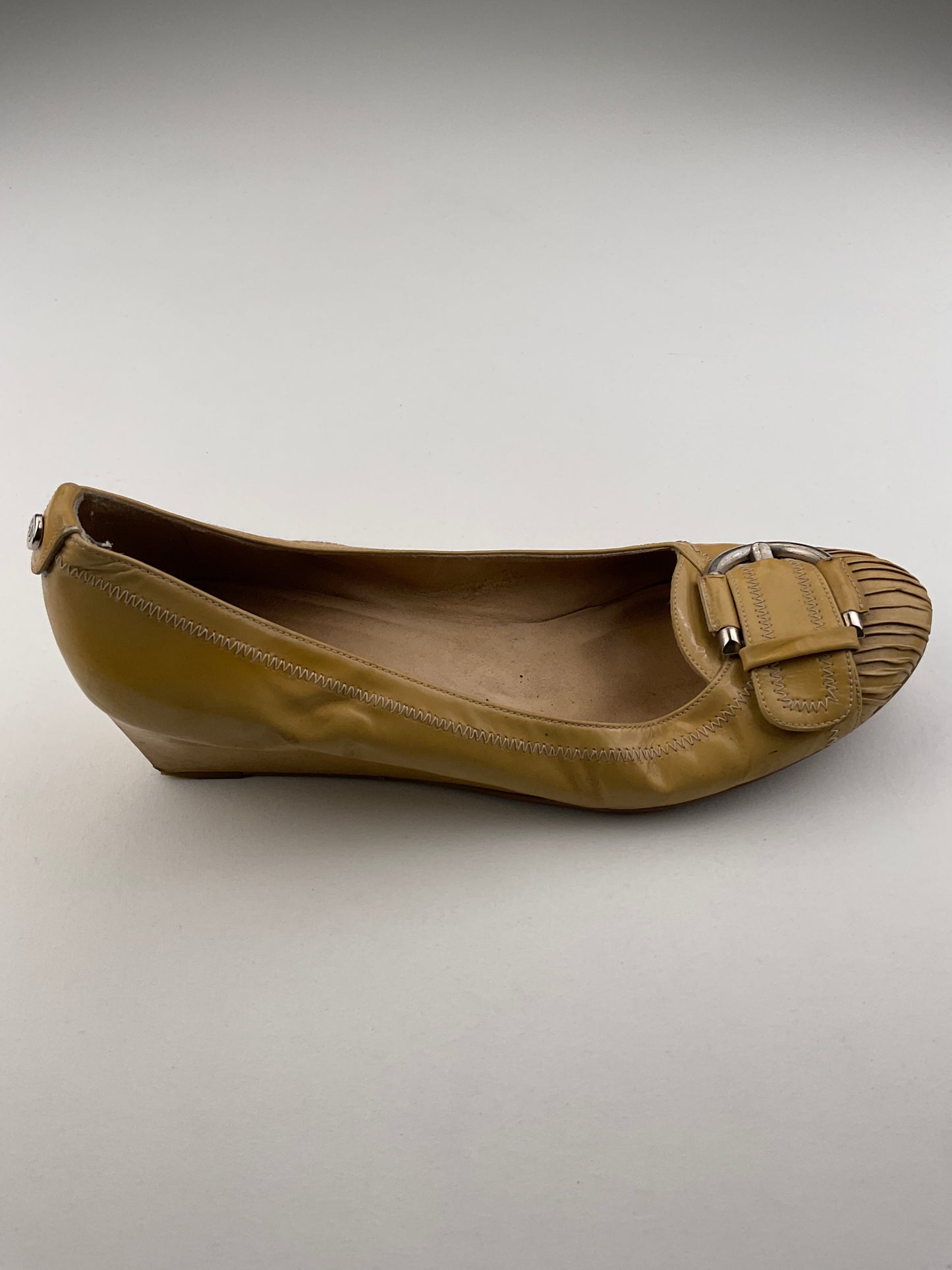 Zapatos Crema Plataforma Variangis