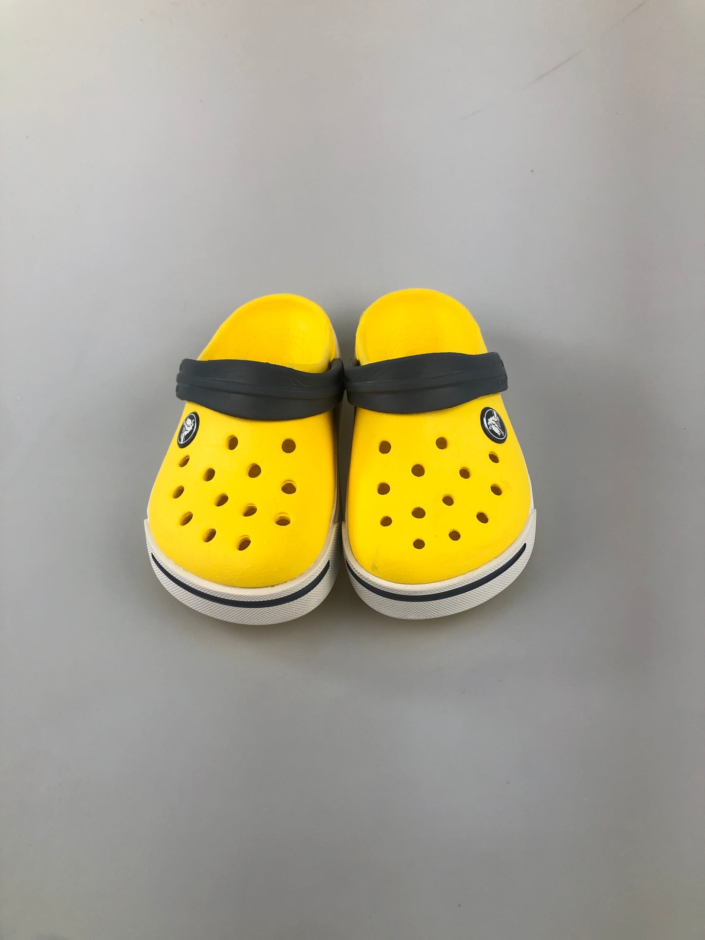 Sandalia Amarillo Crocs
