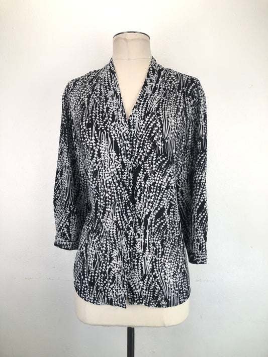 Blusa Negro Floral  Caroline