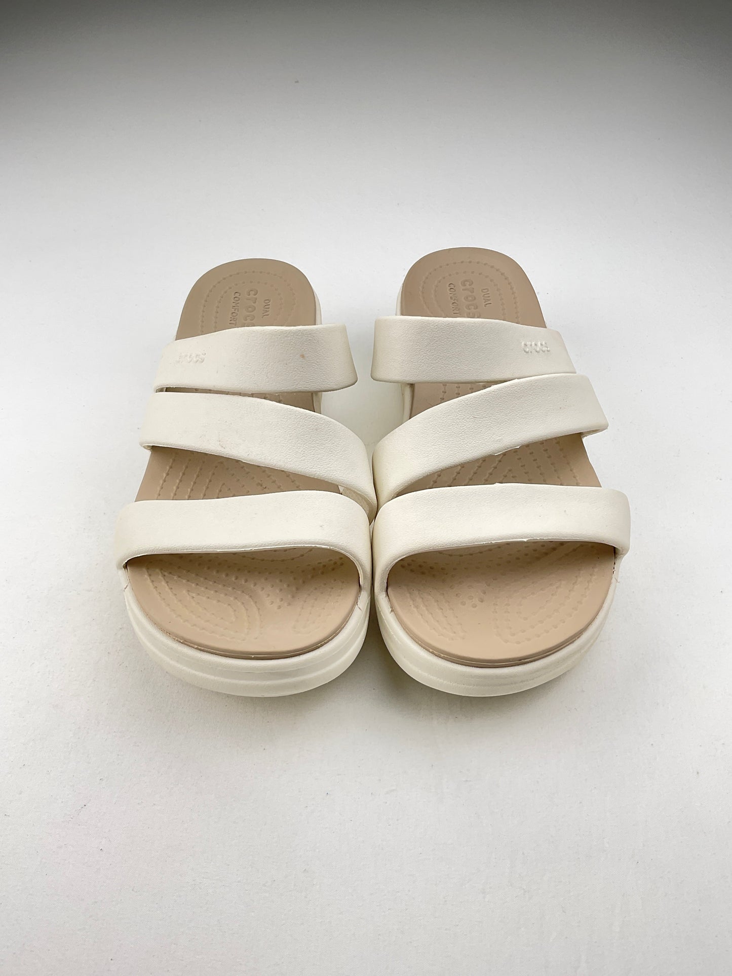 Sandalia Beige Crocs
