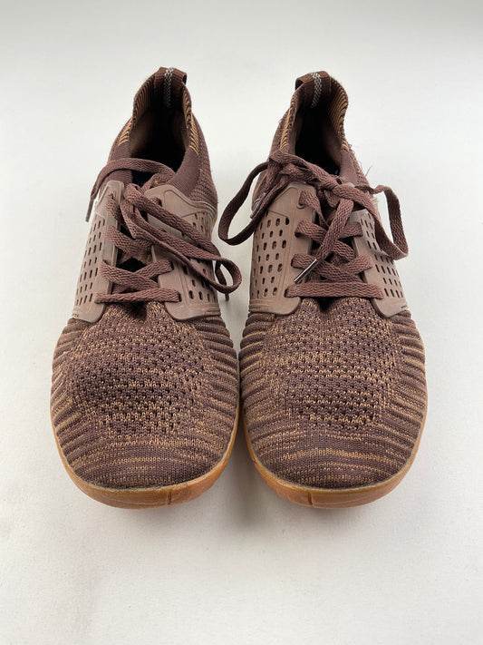Tenis Marron Whitin