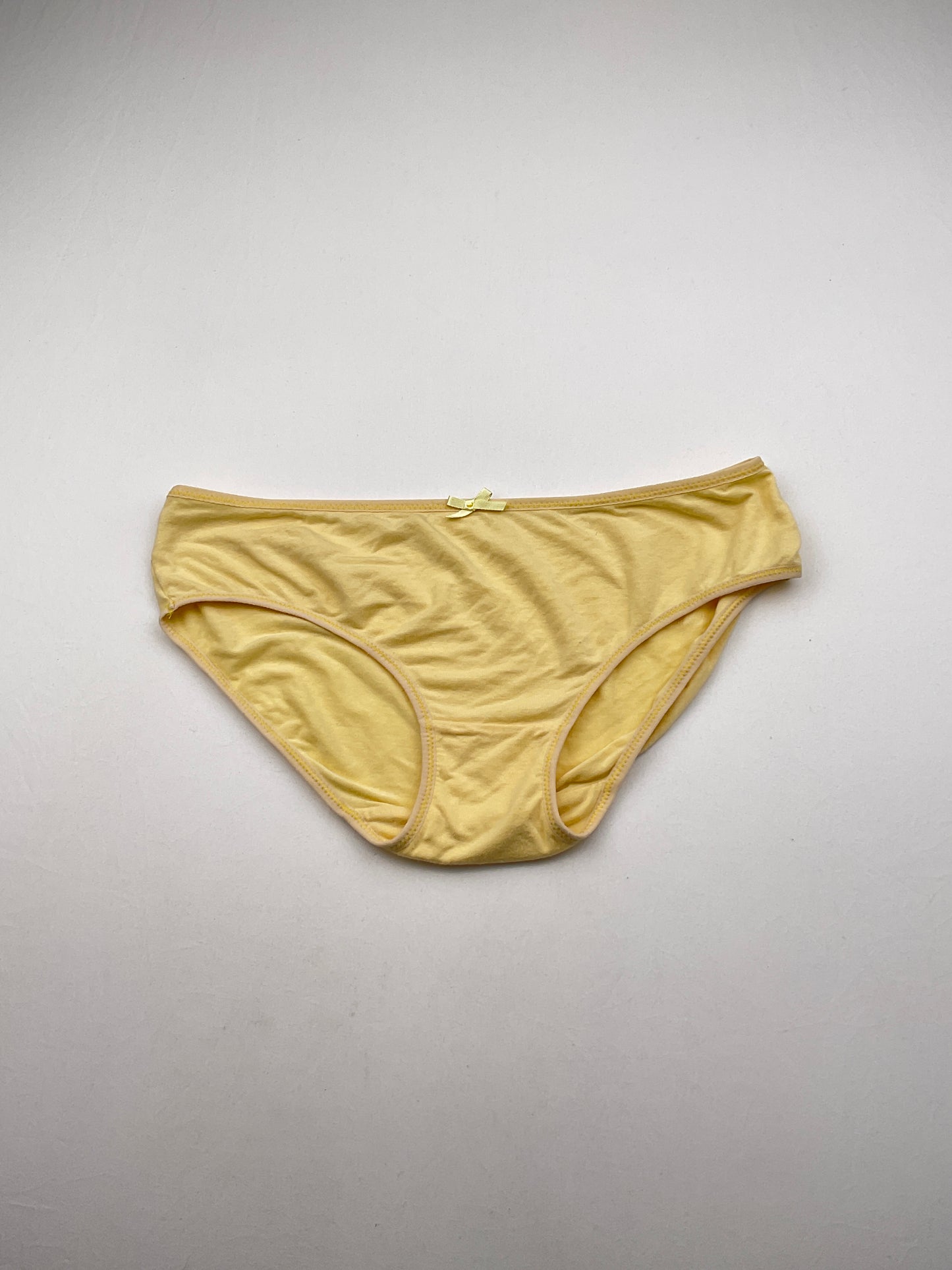 Panti Amarillo  Myley Lingerie