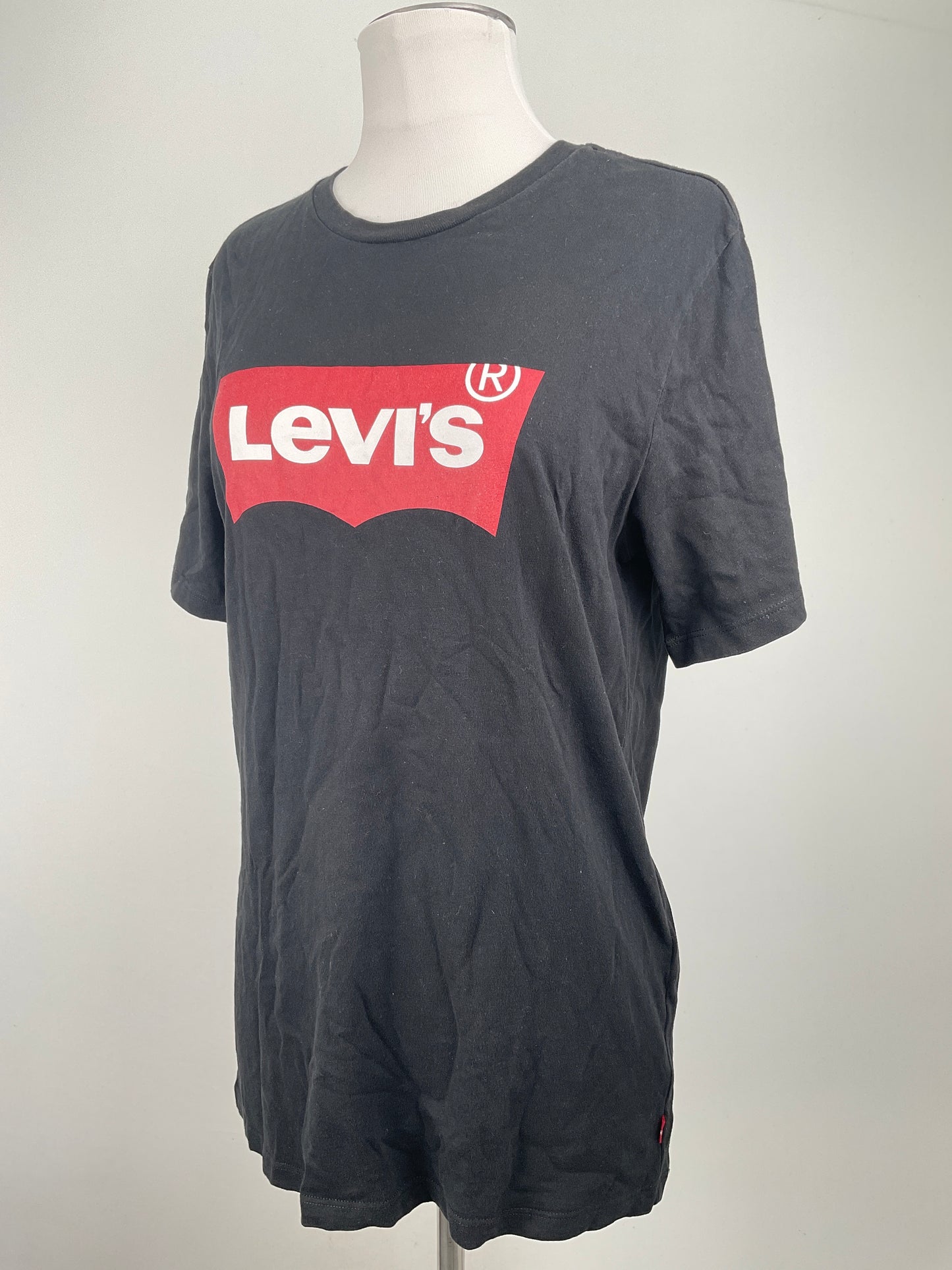Camiseta Negro Levrs