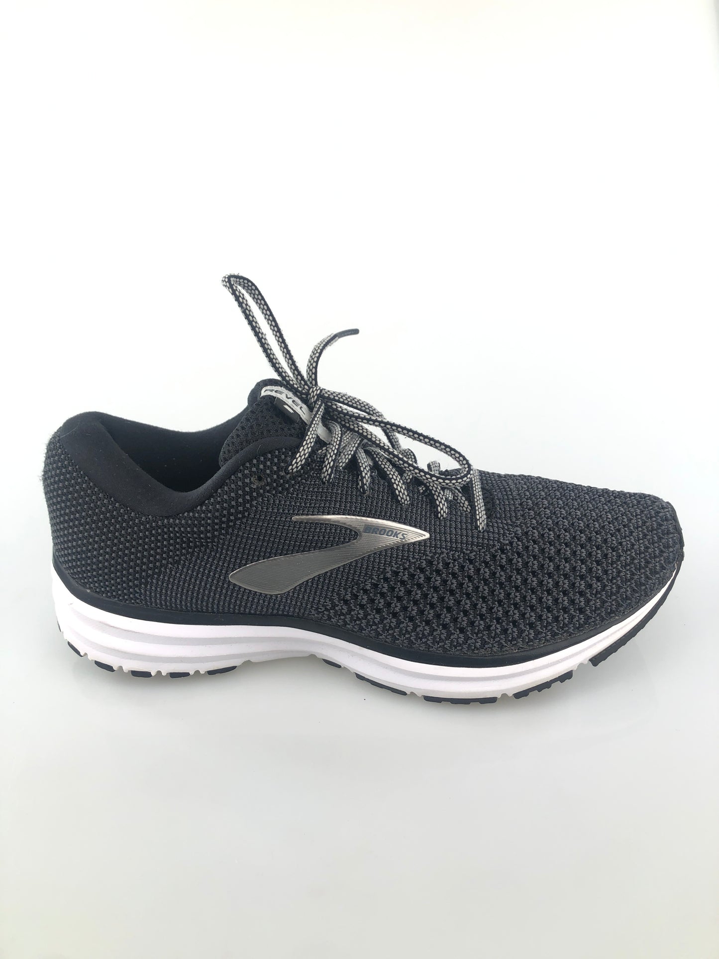 Tenis Negro Deportivo Brooks