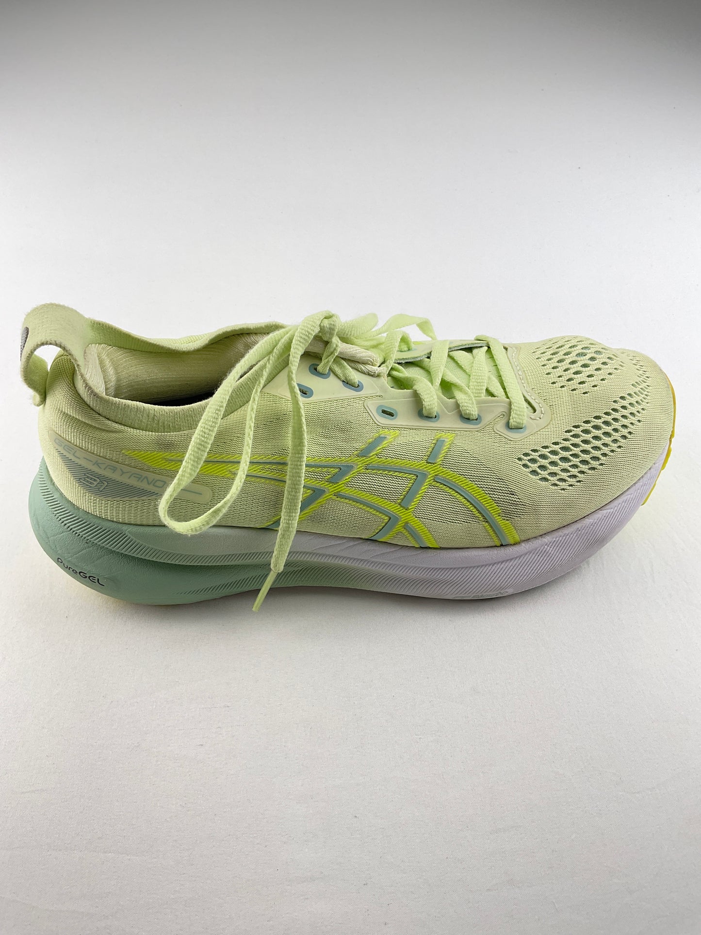 Tenis Verde limon Deportivo Asics