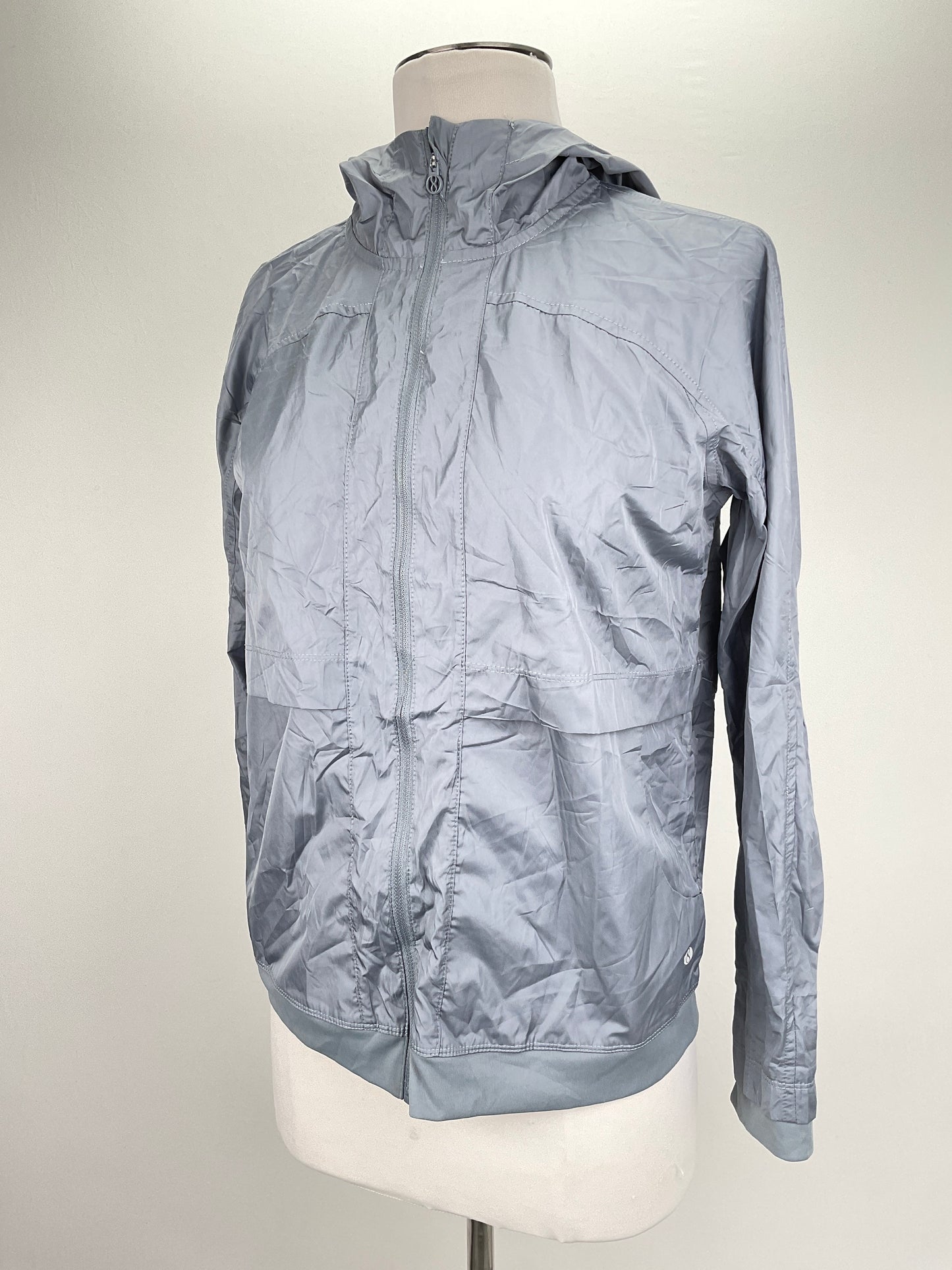Abrigo Gris Layer8