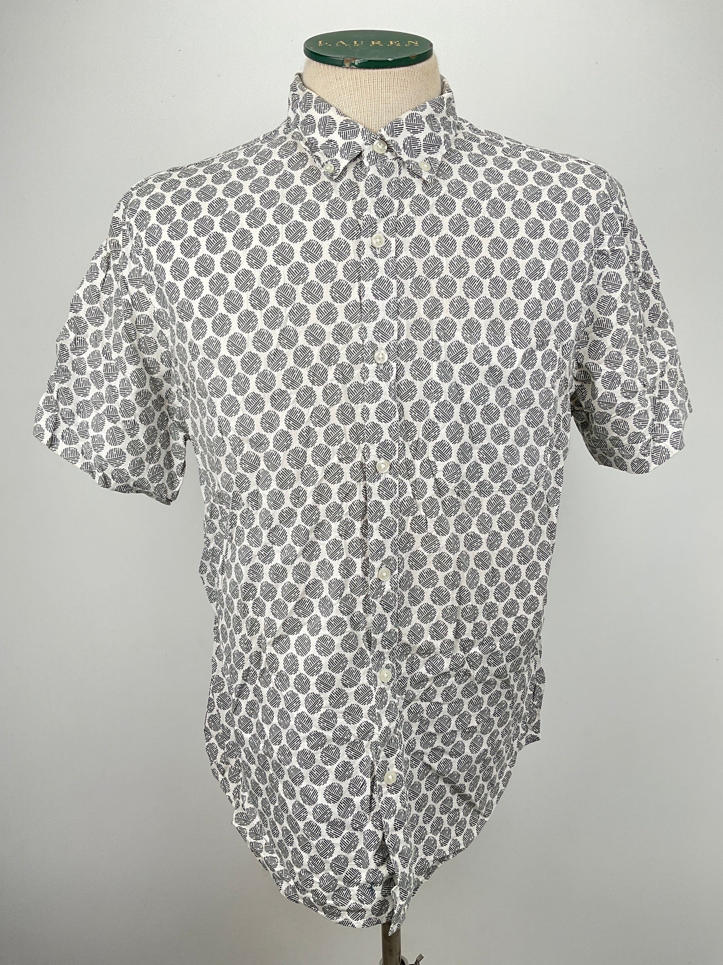 Camisa Gris de Lunares Old Navy