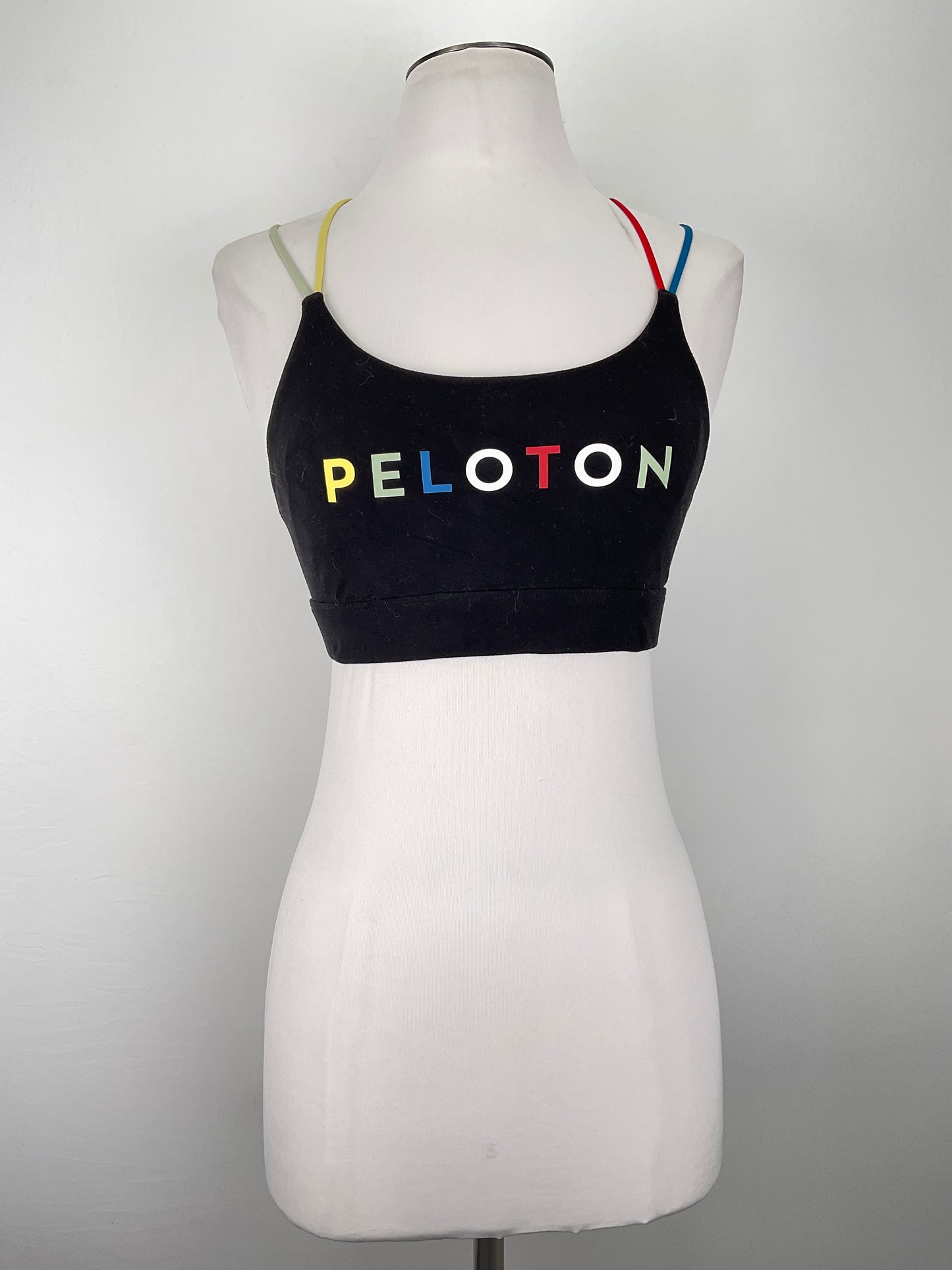 Blusita Negro Deportivo  Peloton