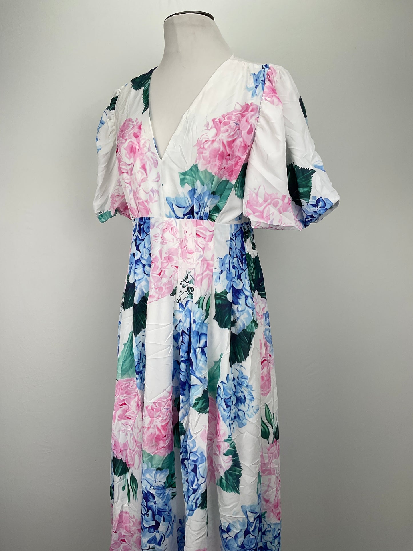Vestido Blanco Floral Sissyai