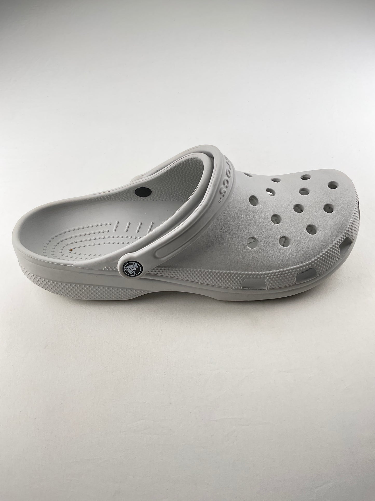 Sandalia Gris Crocs