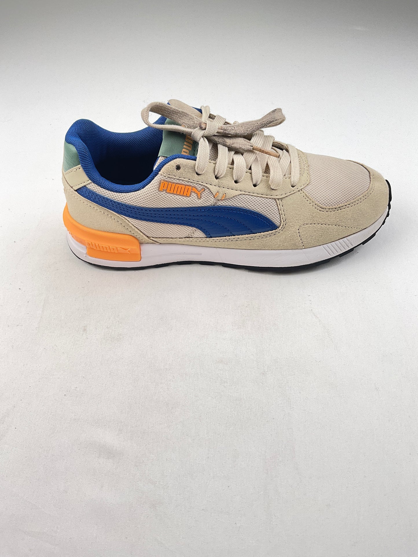 Tenis crema Puma