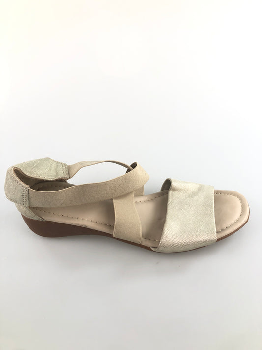 Sandalia Crema The Flexx