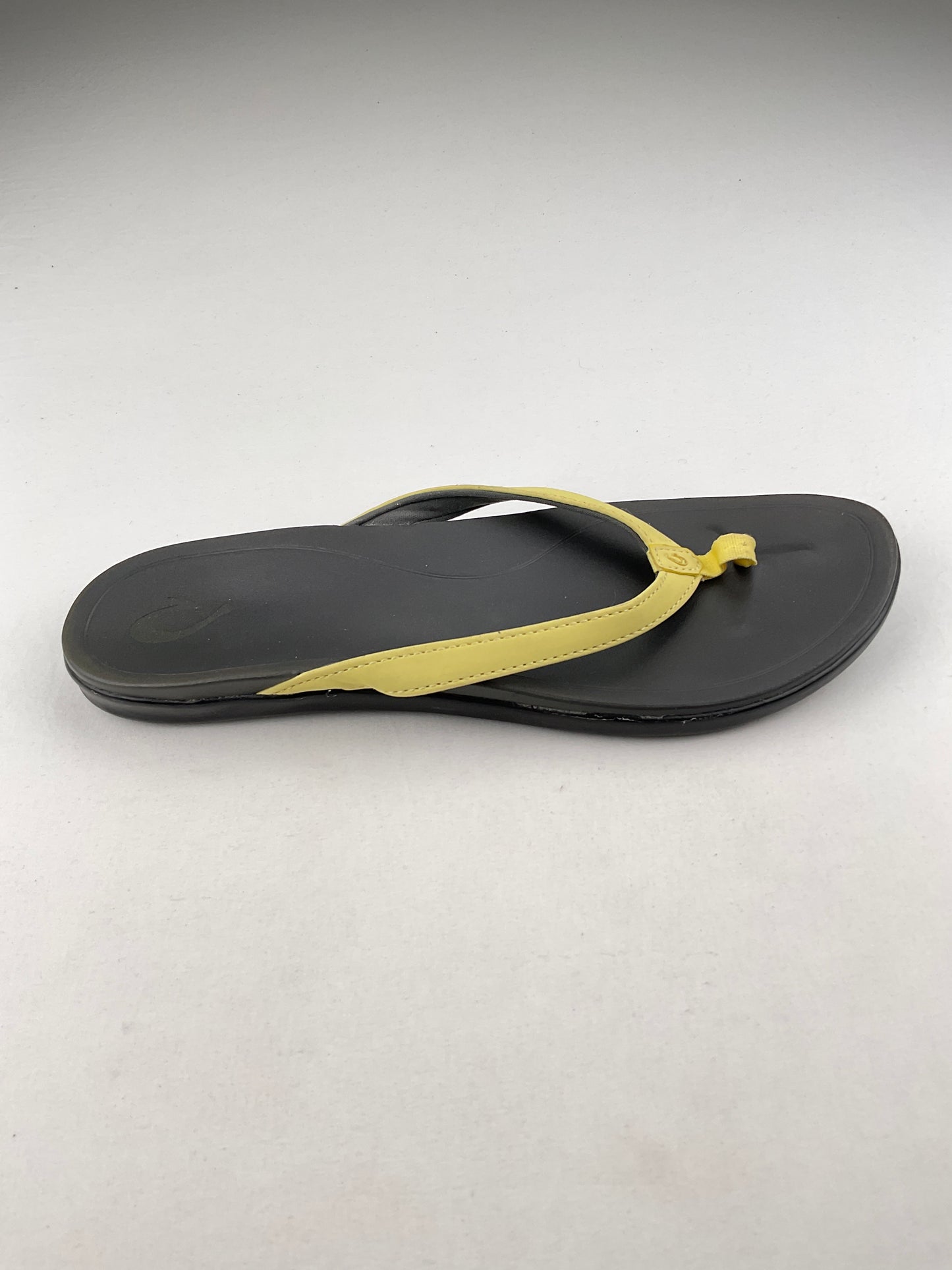 Sandalia Amarillo Olukai