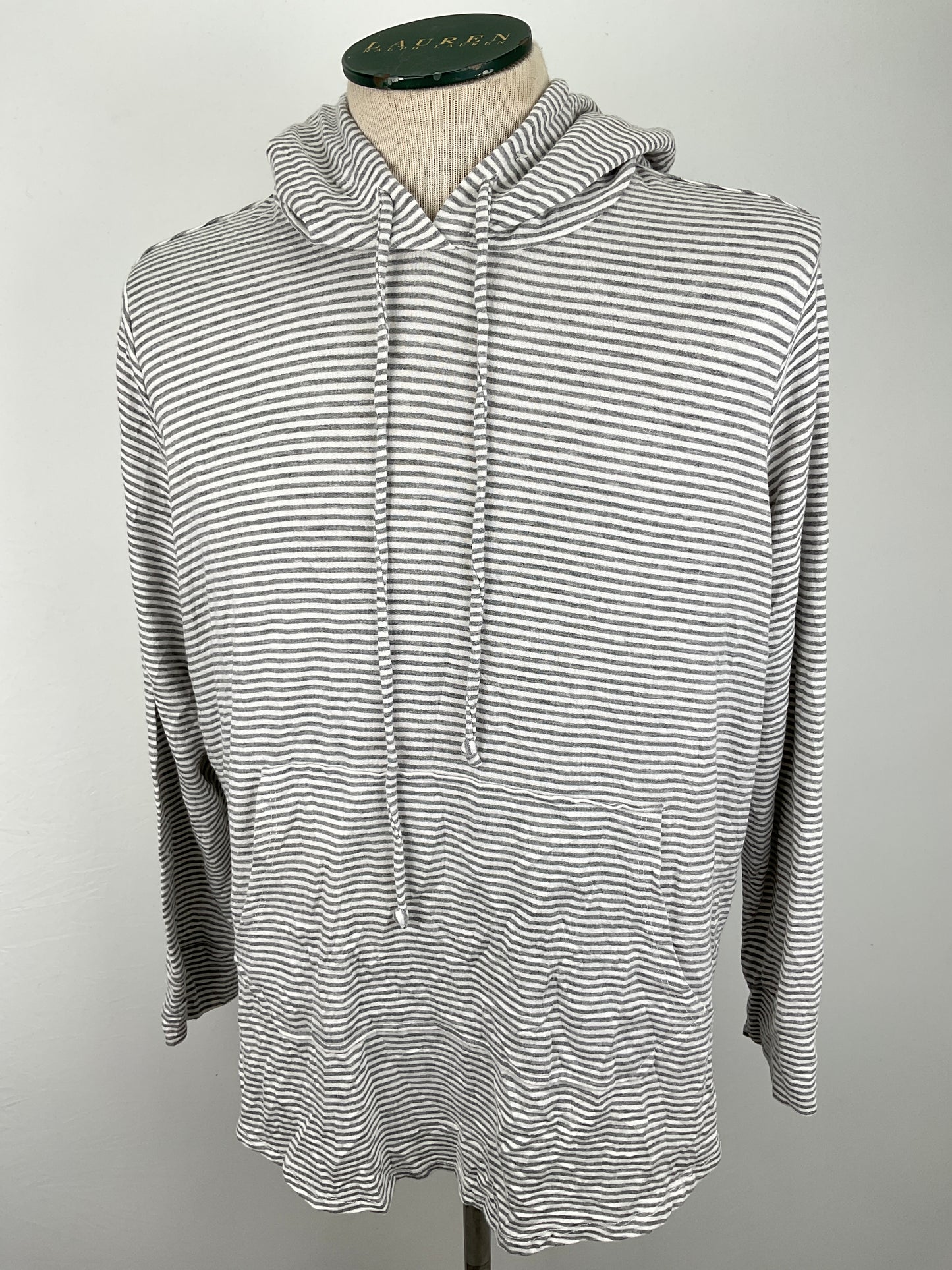 Abrigo Gris de Rayas Workshop