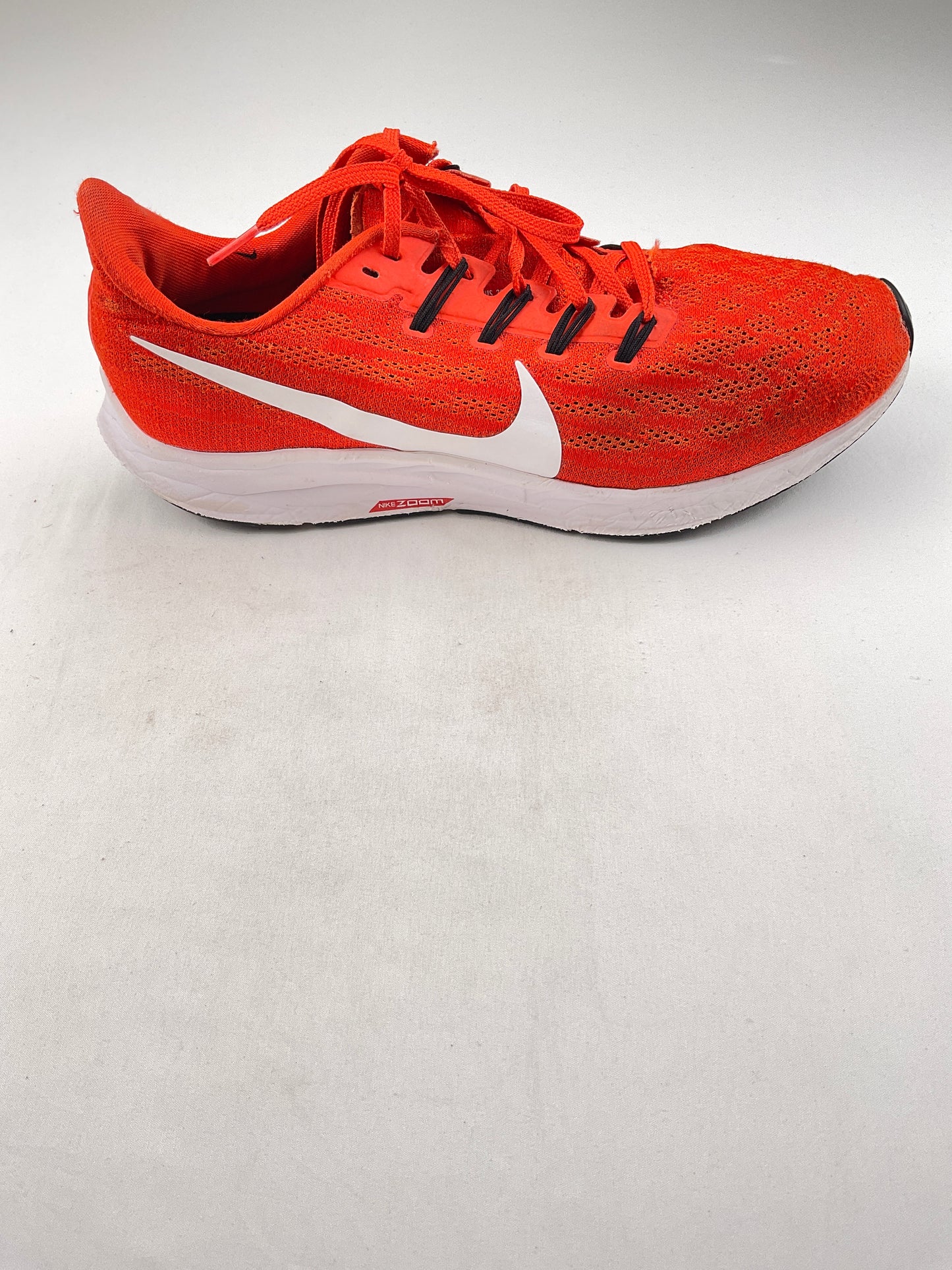 Tenis naran deport Nike