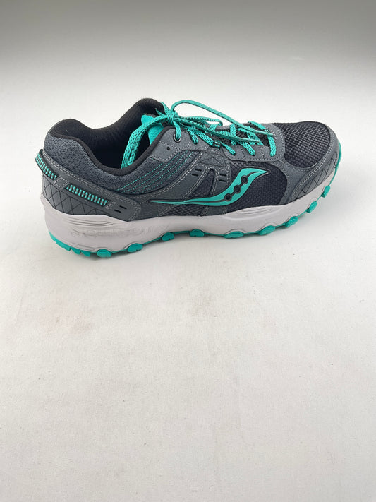 Tenis gris Saucony