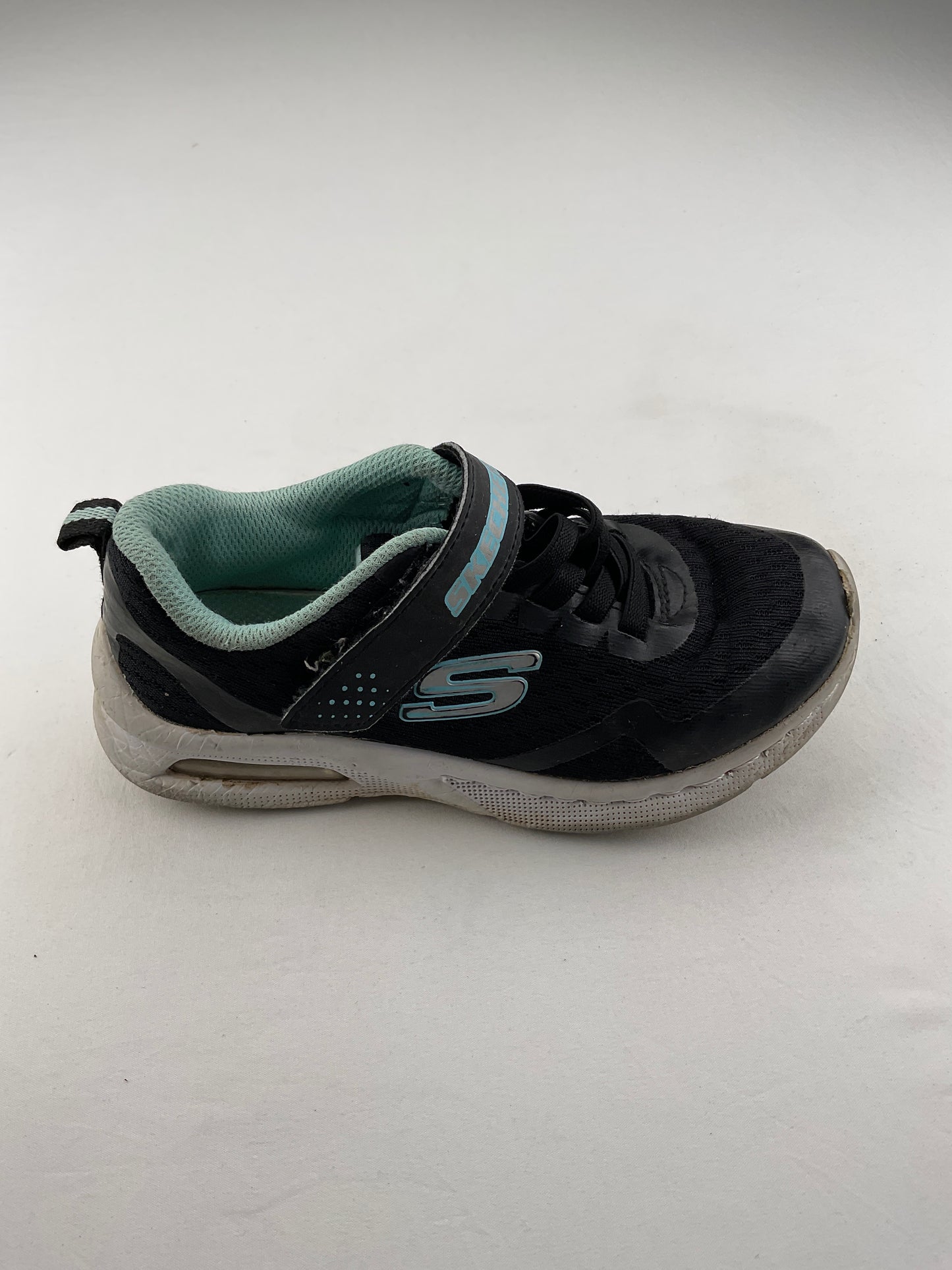 Zapato Negro Skechers