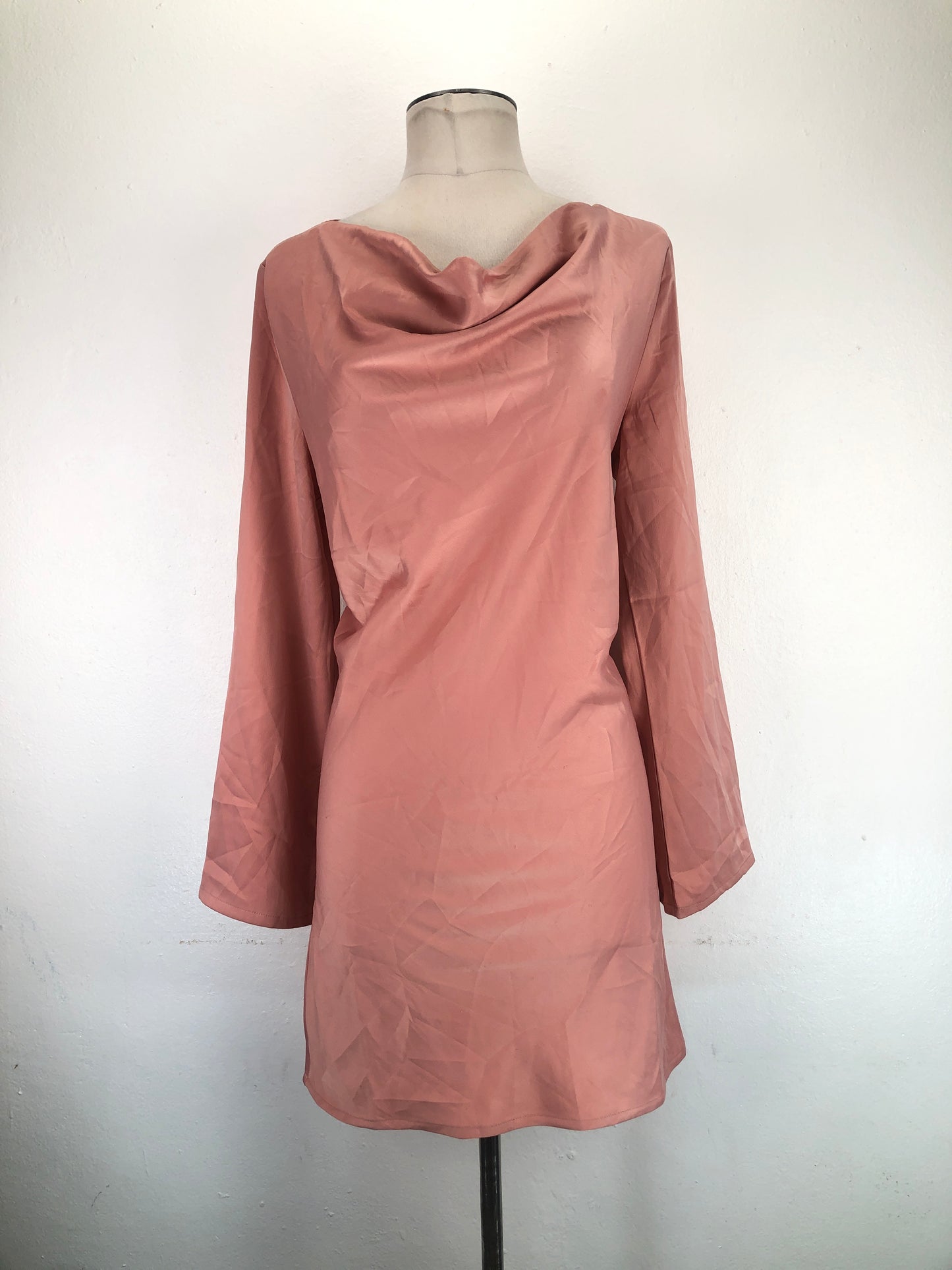 Vestido Nude Wayf