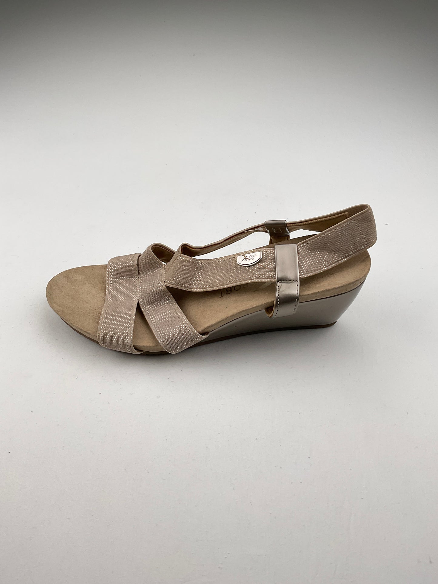 Zapatilla Crema Plataforma Ak Sport