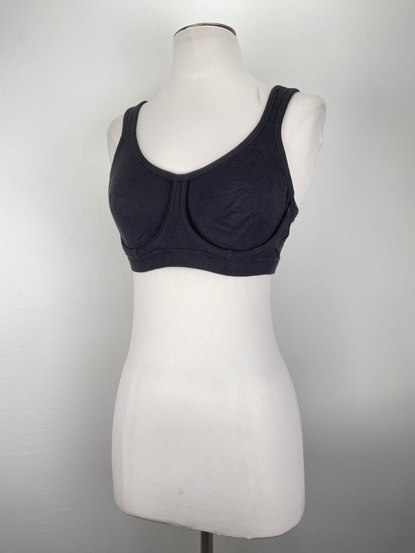 Blusita Negro Lily of France