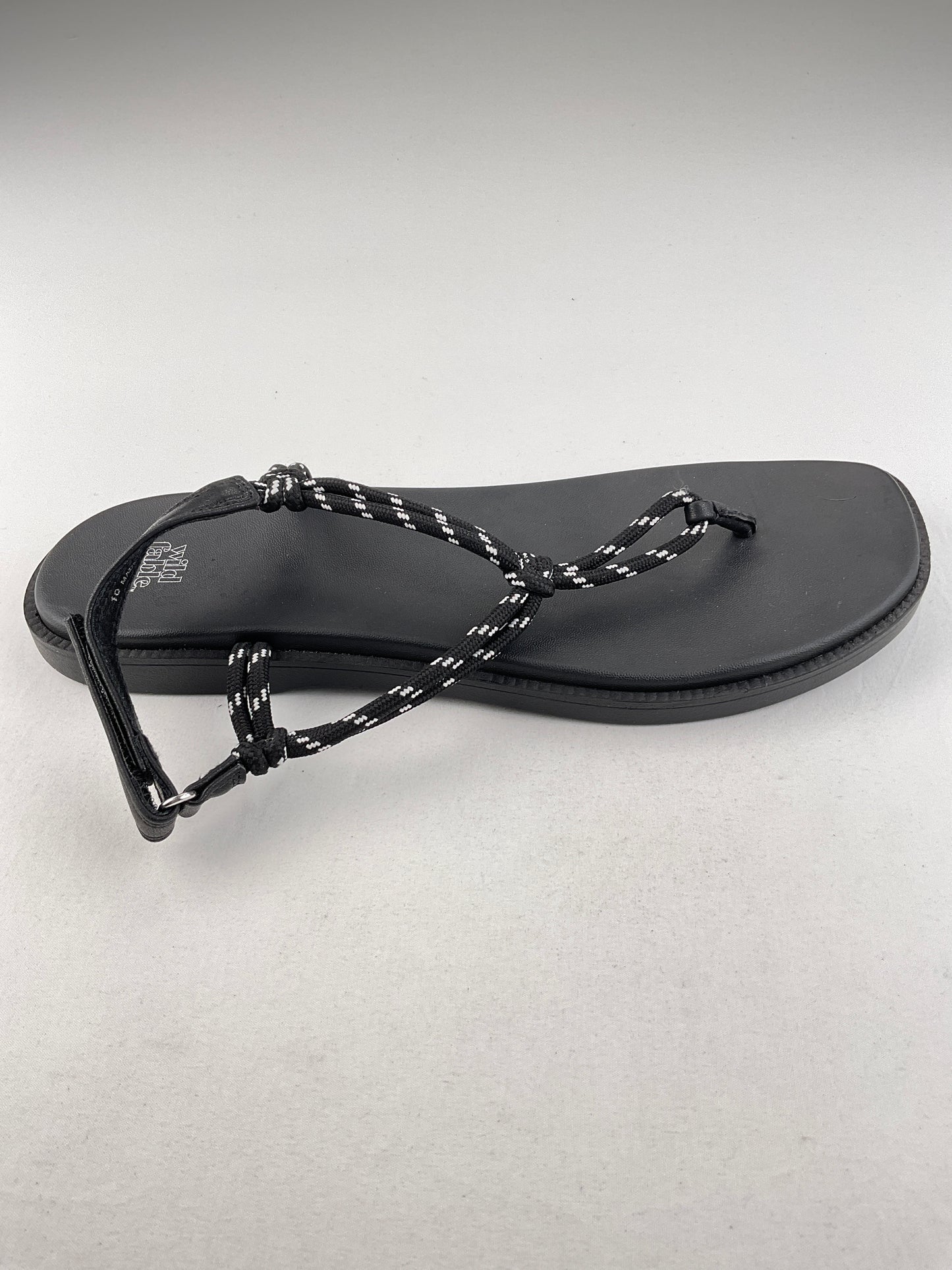 Sandalia Negro  Wild Fable