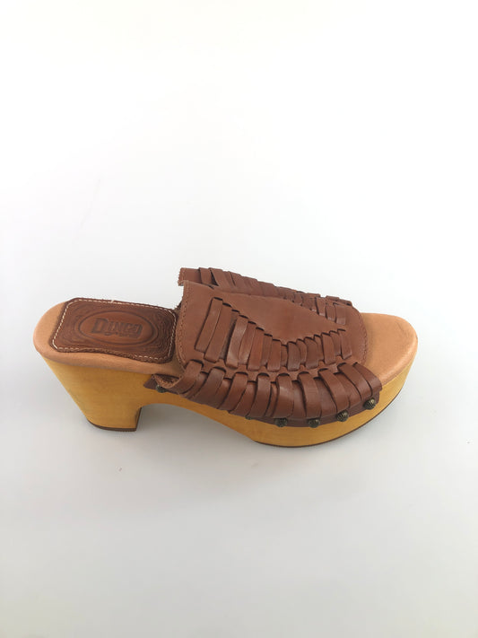 Zapatilla marron Dingo