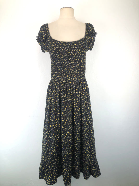Vestido Negro de Floral Urban Outfitters